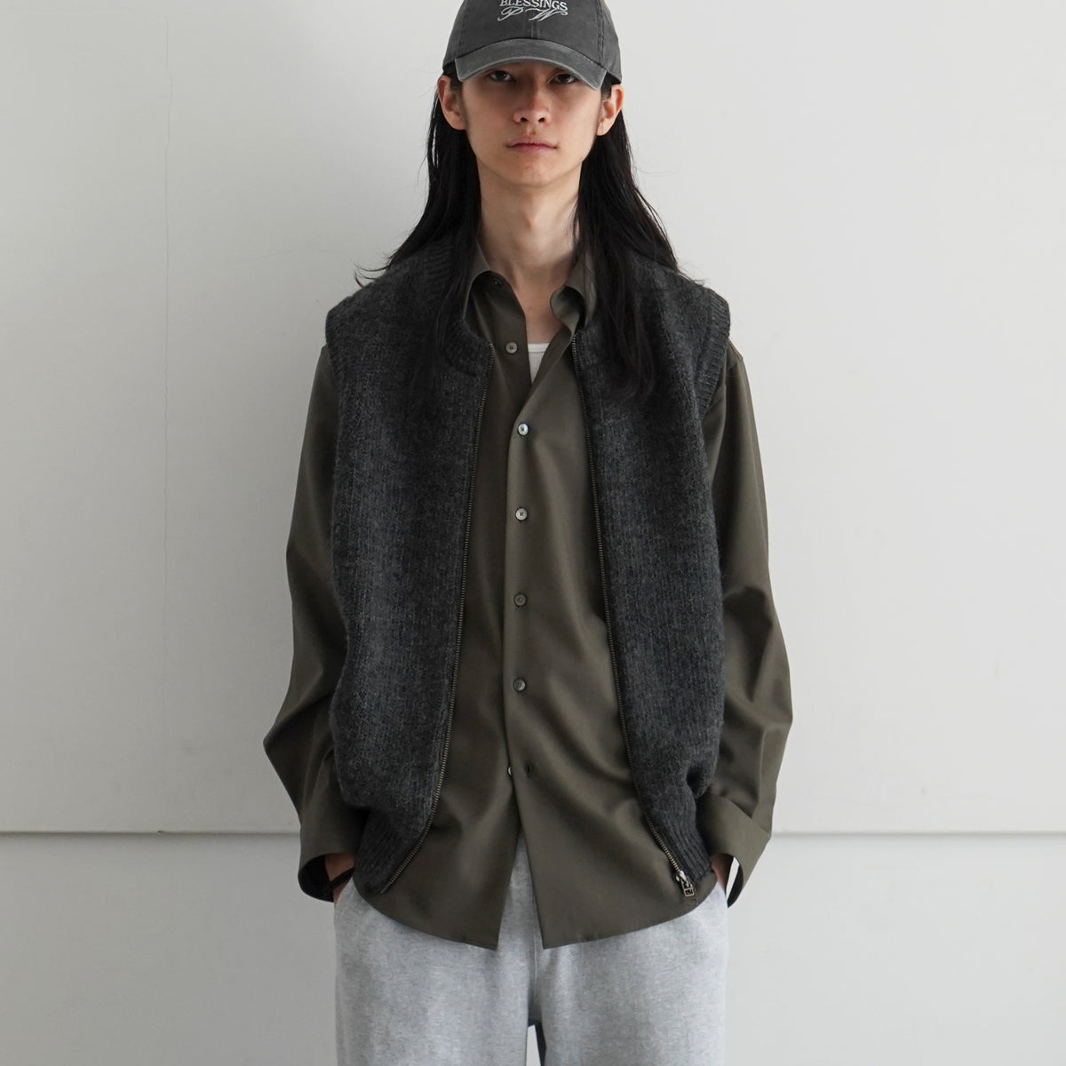 crepuscule L-G Zip-up Vest 