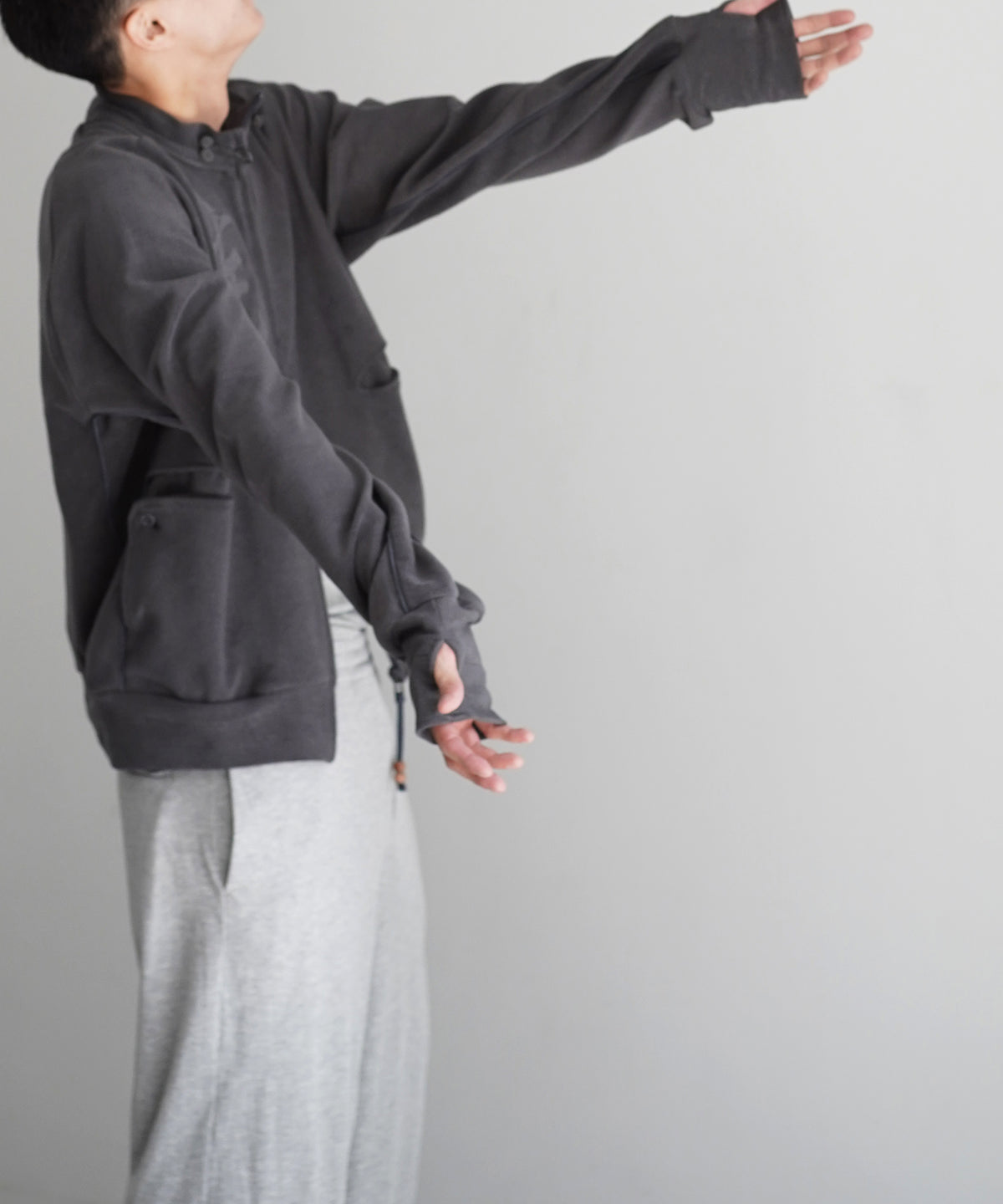 JIAN YE Kaixin 七七七 jersey "CHARCOAL"