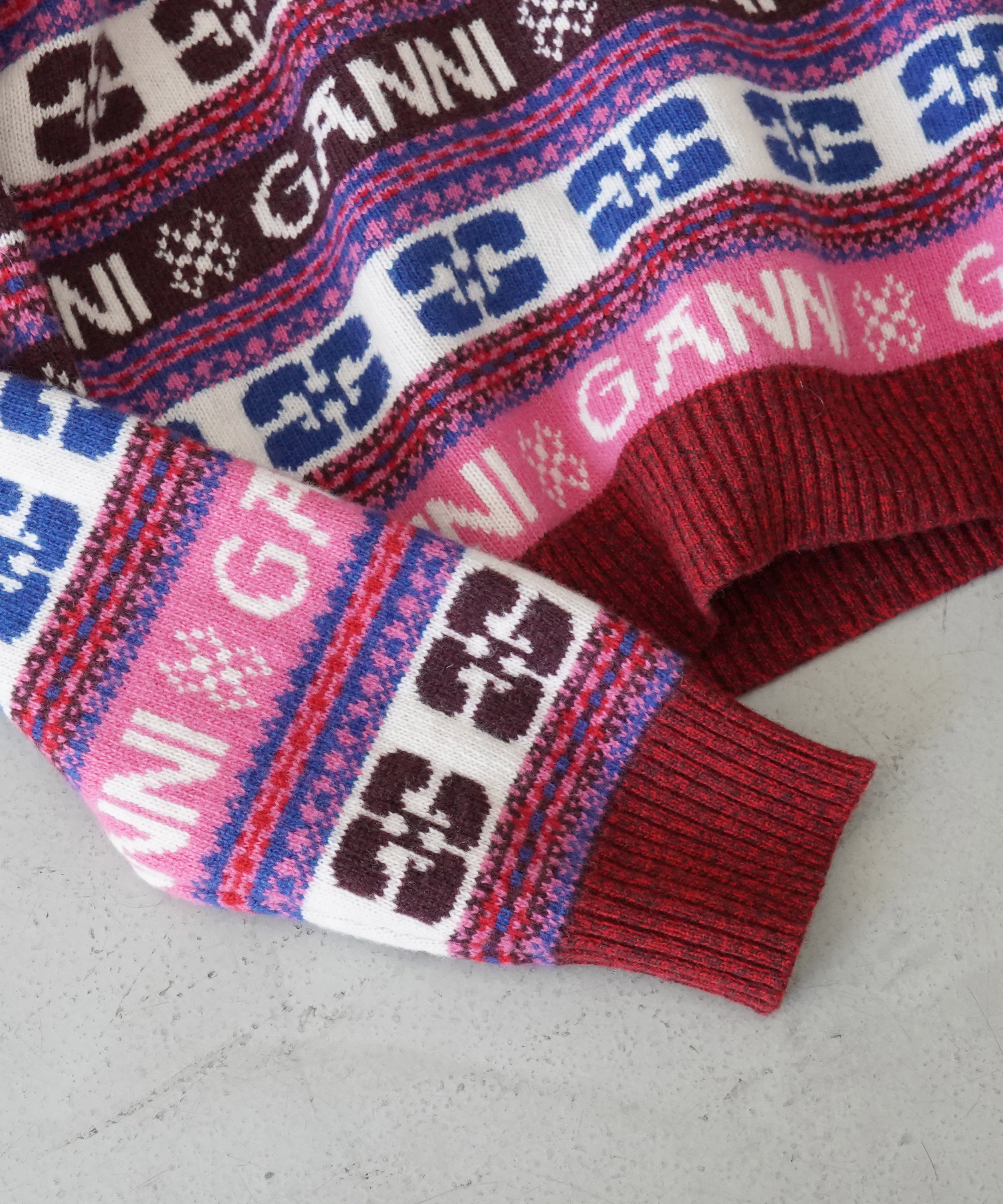 Ganni【ガニー】logo wool mix o-neck pullover 