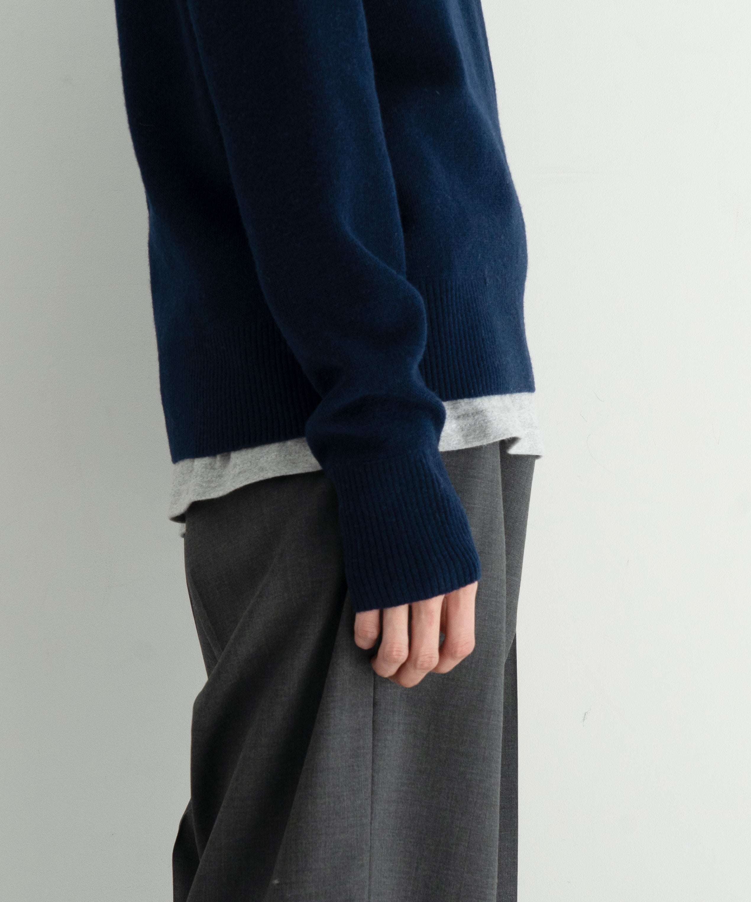 LINDER SPORT Thin u-neck "NAVY"