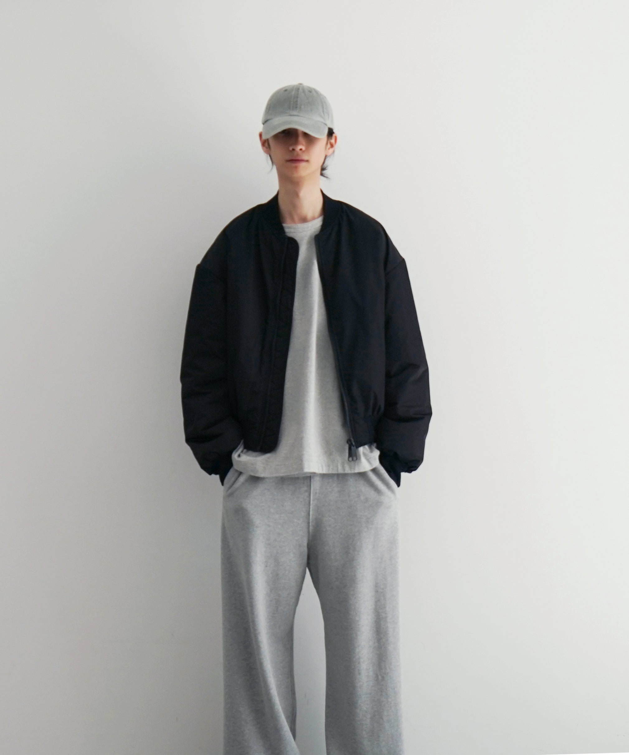 ryaw Hidden bomber jacket "BLACK"