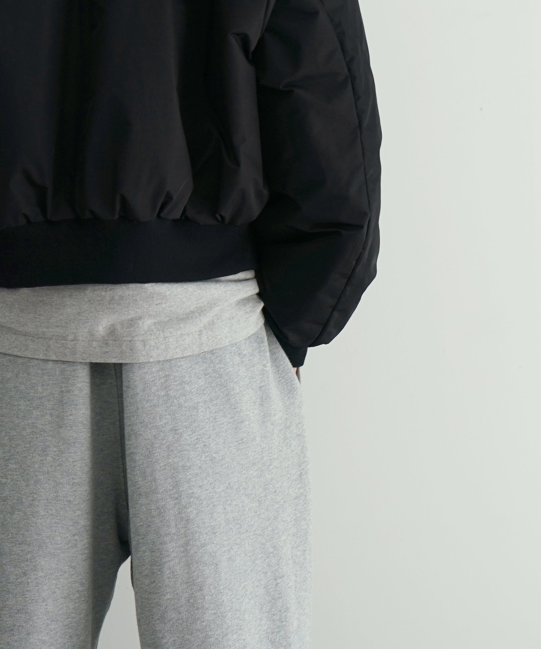 ryaw Hidden bomber jacket "BLACK"