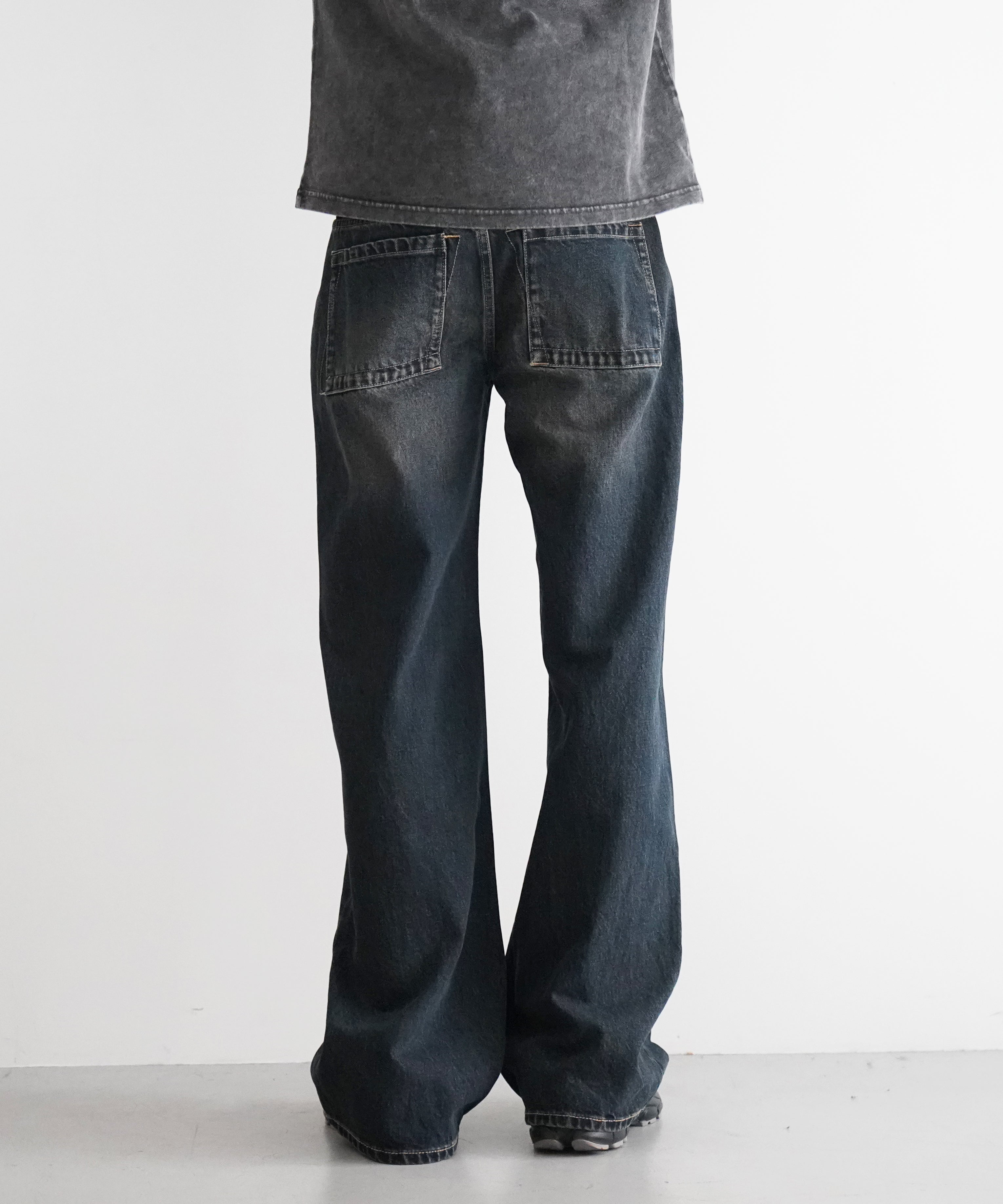 FAX COPY EXPRESS Basic 2 Loose dirty wash black jeans "BLACK"