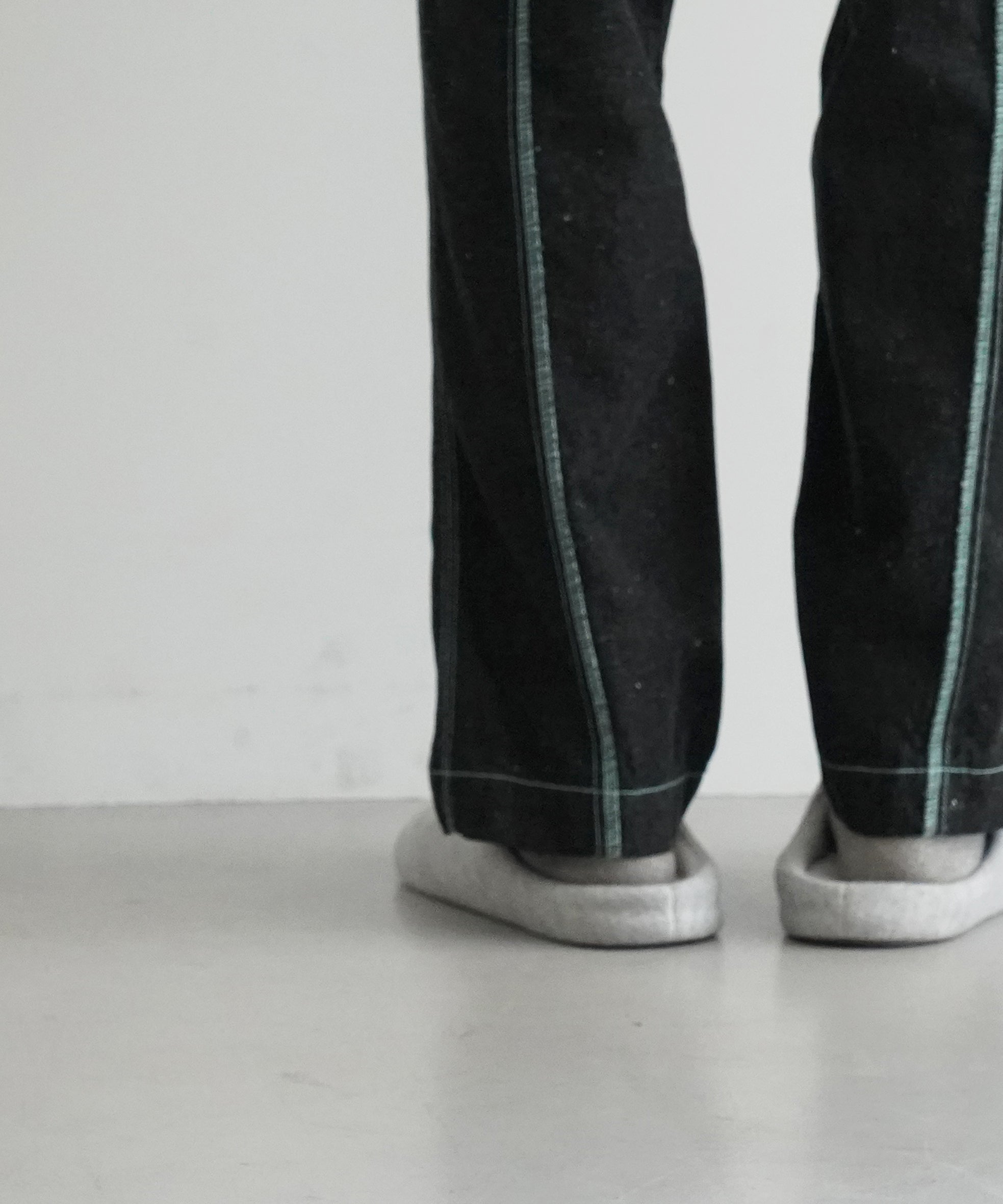 gourmet jeans Lock stitch "BLACK"