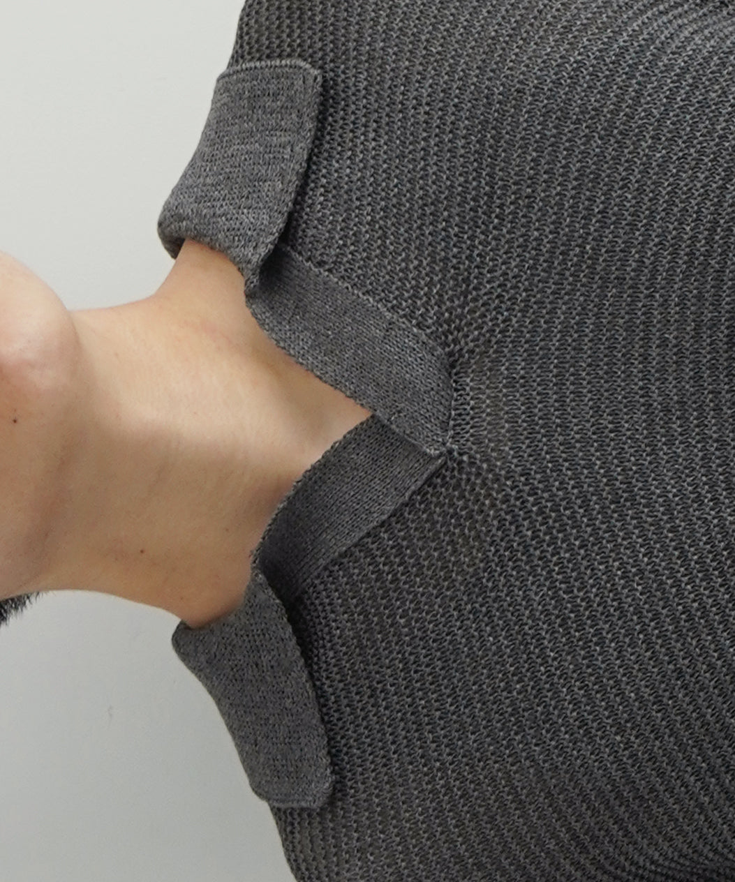 DIGAWEL Cotton knit polo "D.GRAY"