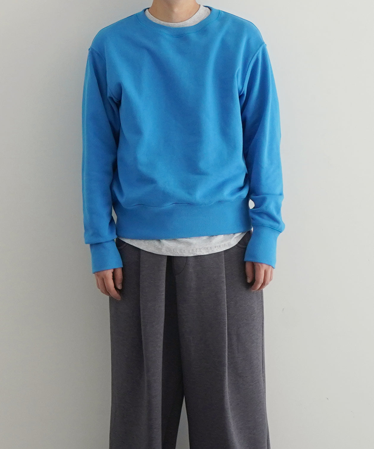 OLD FOLK HOUSE Plain sweatshirt "BLUE"