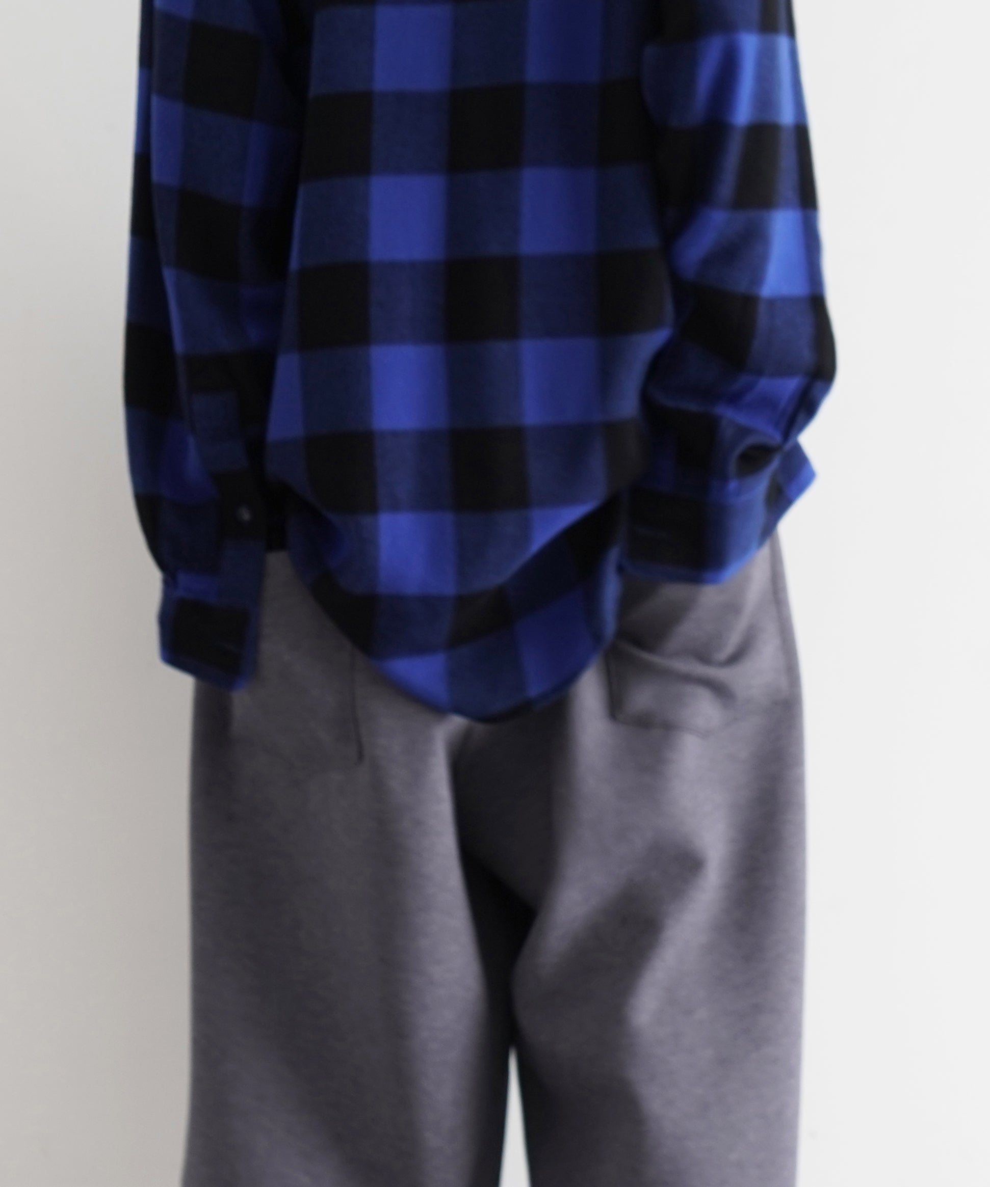 【EXCLUSIVE】NEONSIGN Wide tech slacks "TOP BLACK"