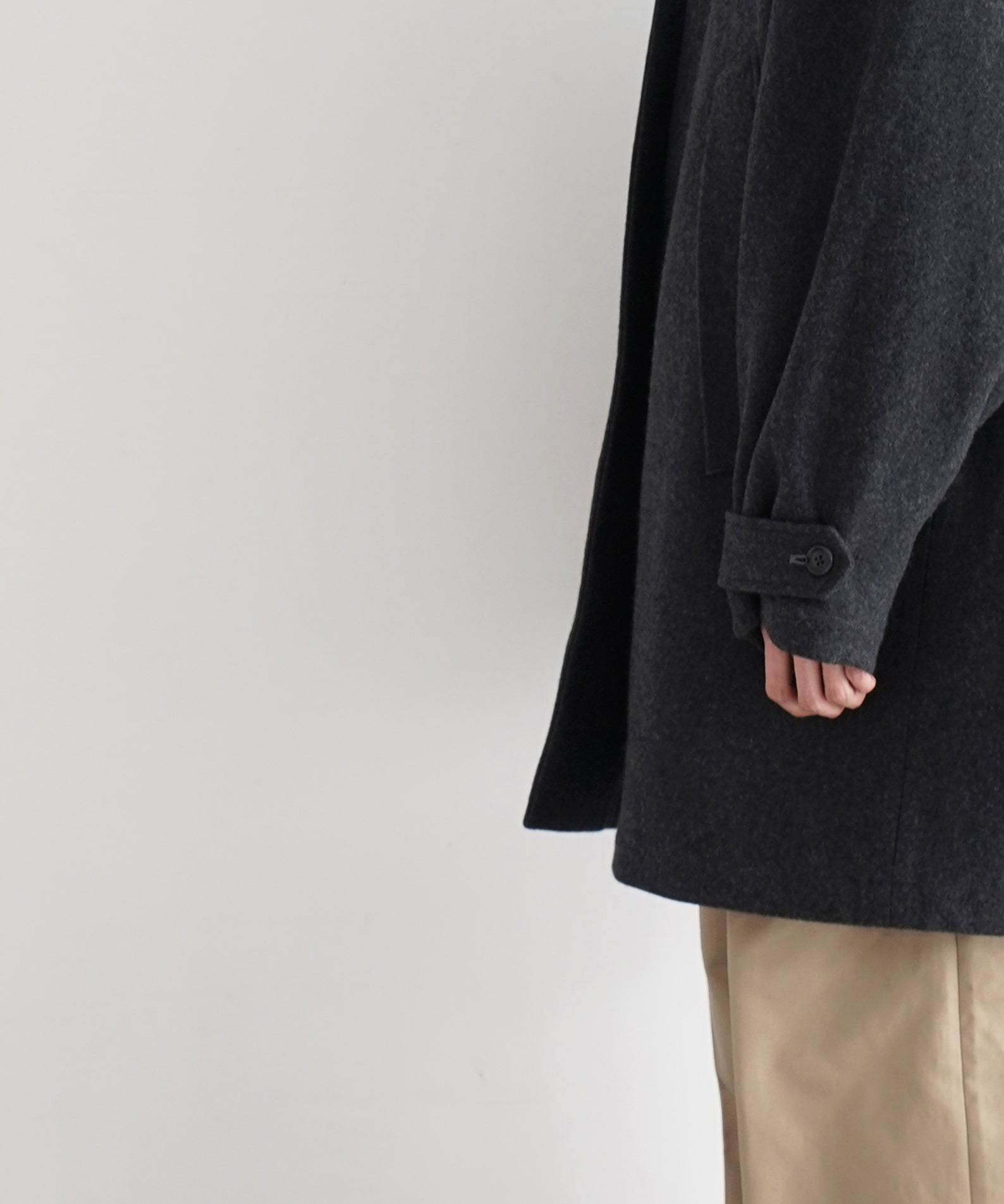 KAIKO Water-repellent wool melton coat "C.GRAY"