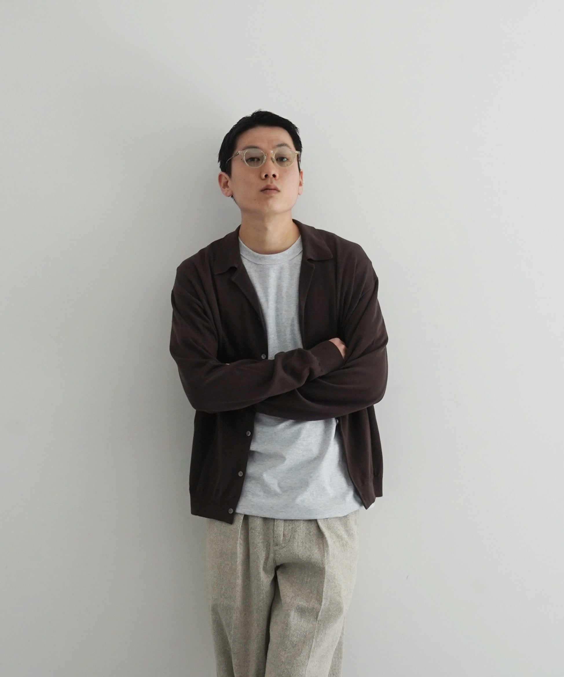【EXCLUSIVE】crepuscule Open collar knit shirt "BROWN"