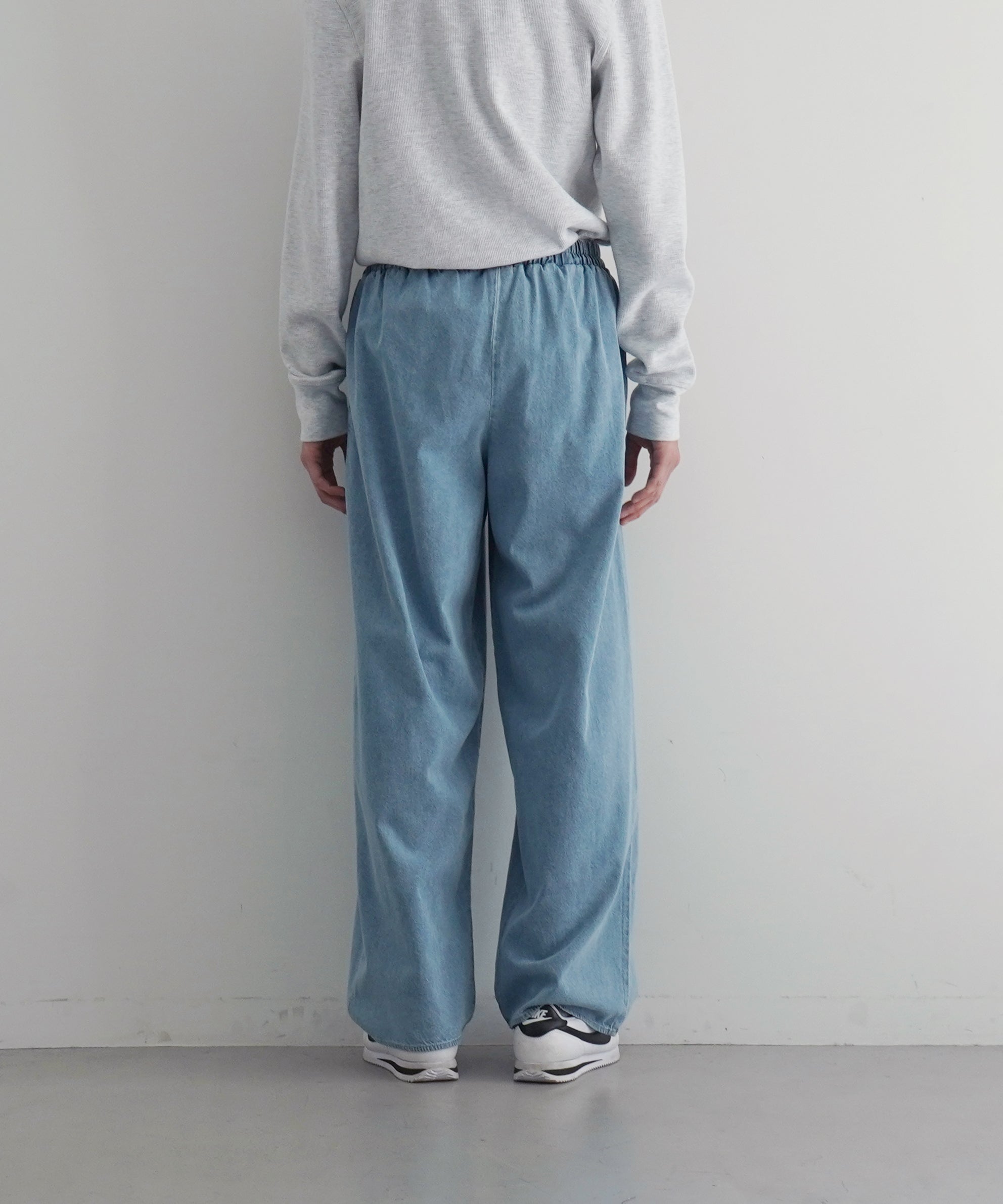 Baserange Cravat pants "LIGHT BLUE WASH"