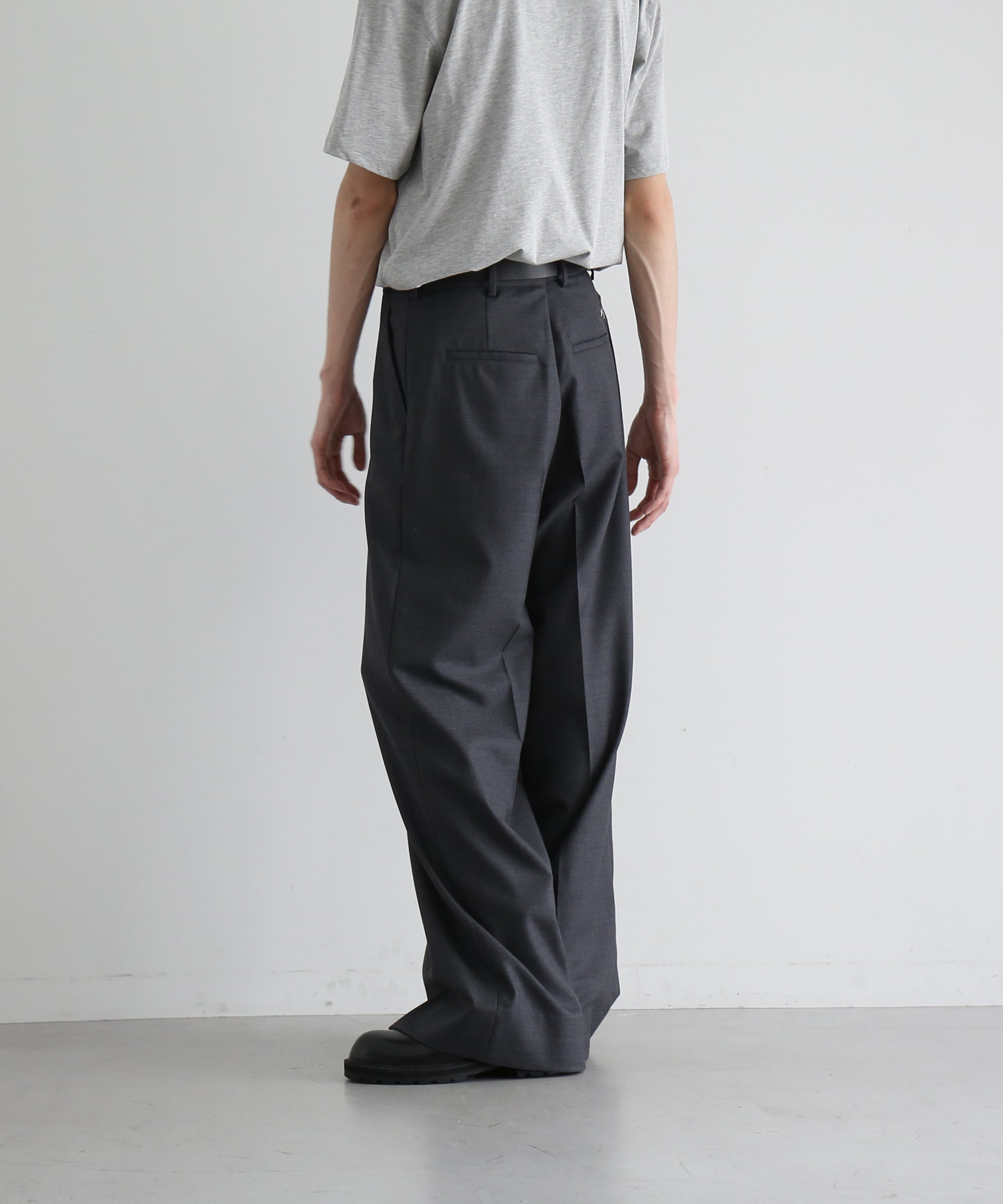 ❄*︎様 NEONSIGN Anatomic straight slacks NEONSIGN【ネオンサイン】【EXCLUSIVE】Anatomic straight slacks