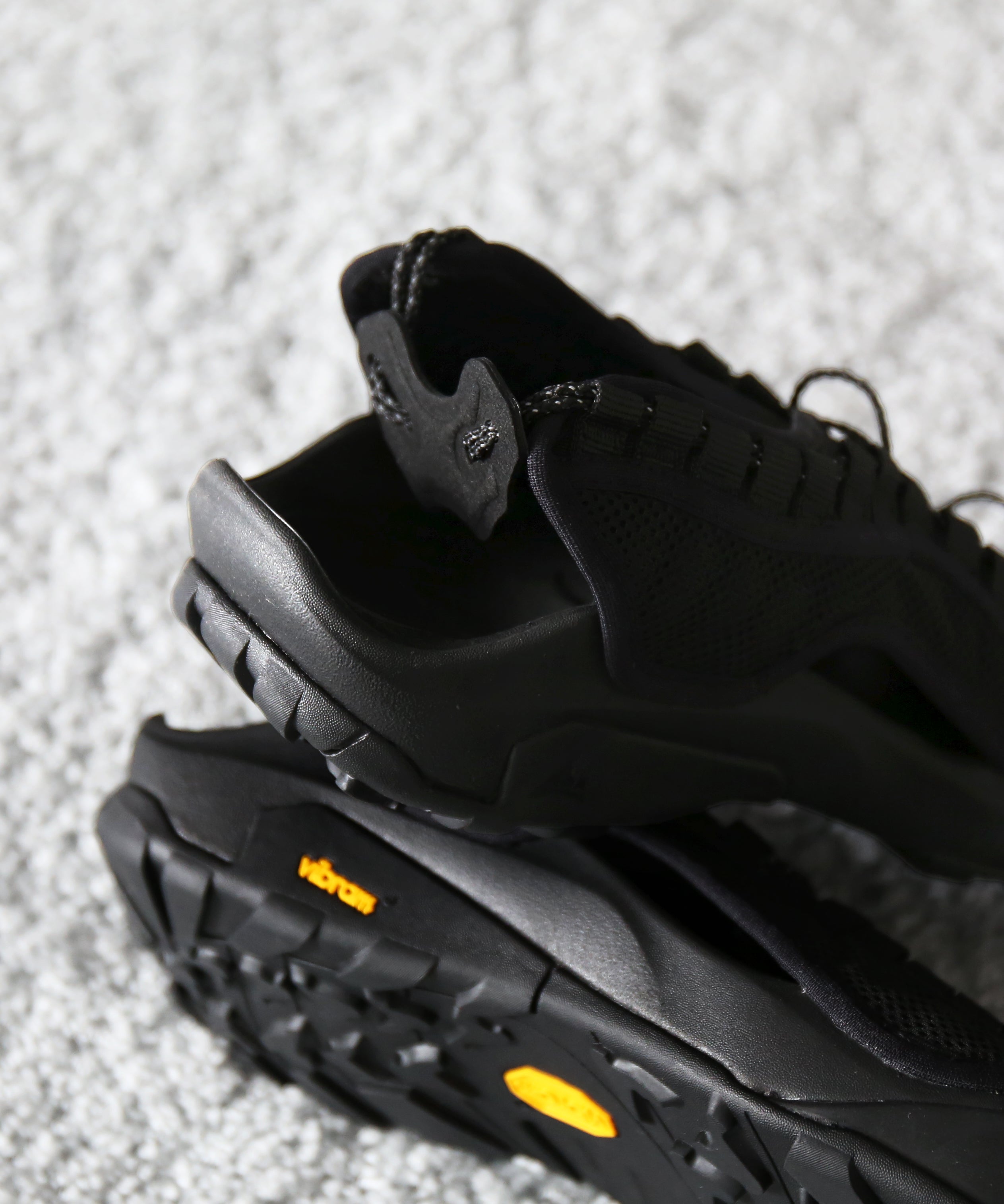 ROA Arpy weaved "BLACK"