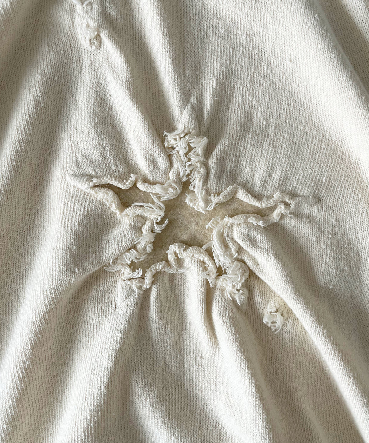 ISSUETHINGS 26b/131-c/w-00 "NATURAL WHITE"
