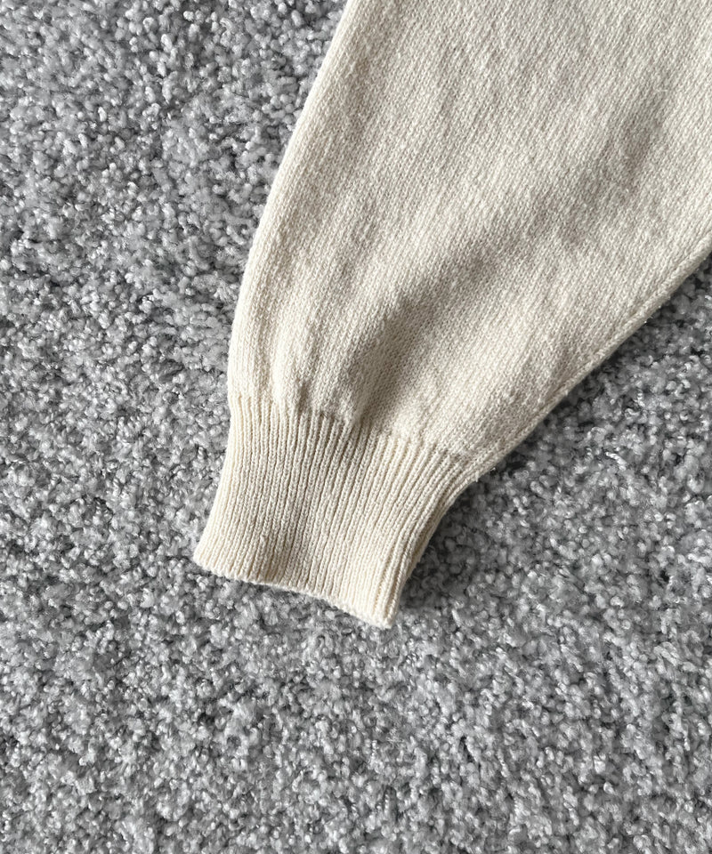 ISSUETHINGS 26b/131-c/w-00 "NATURAL WHITE"