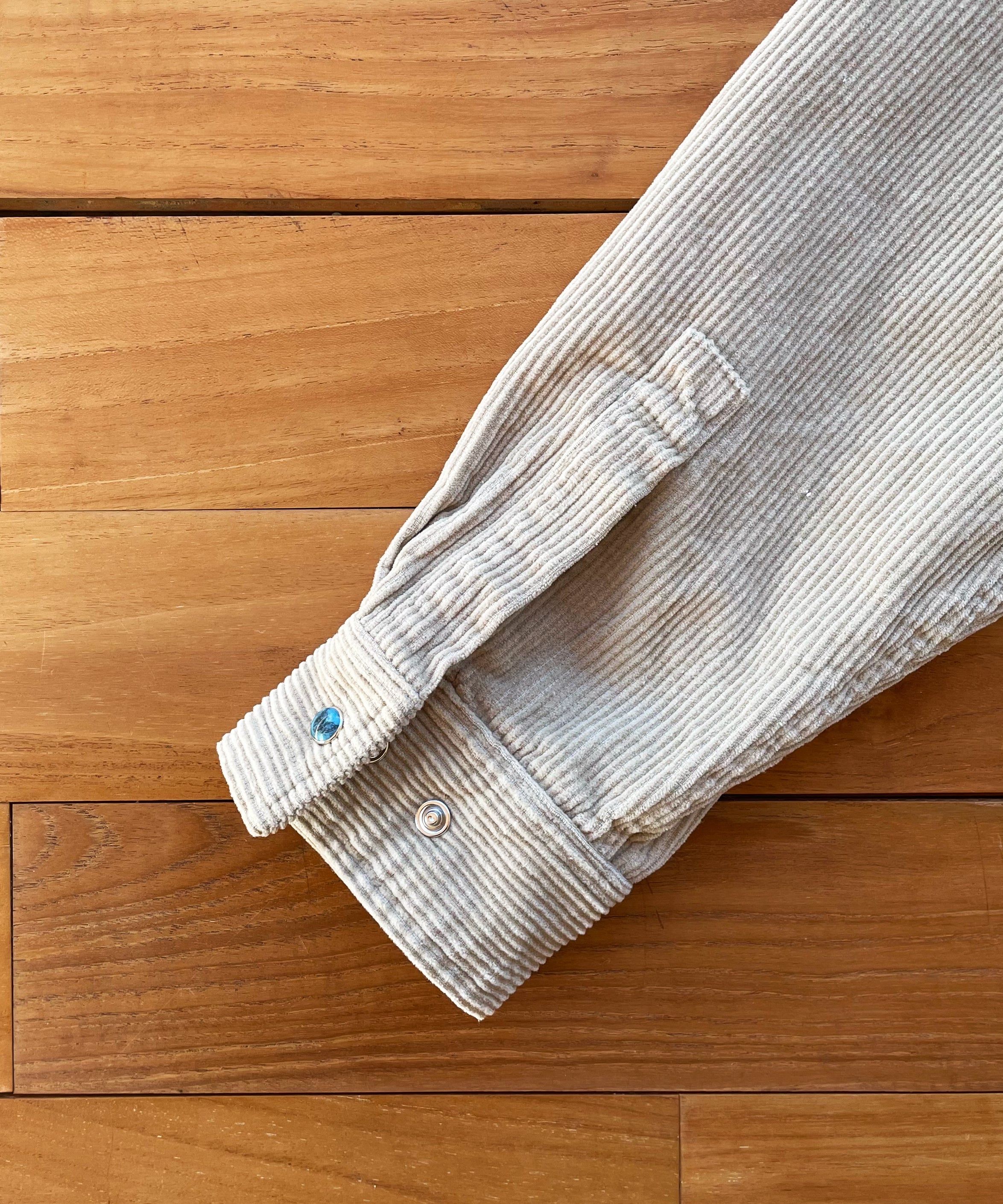PHINGERIN Corduroy stone snap shirt jacket "A:BEIGE"