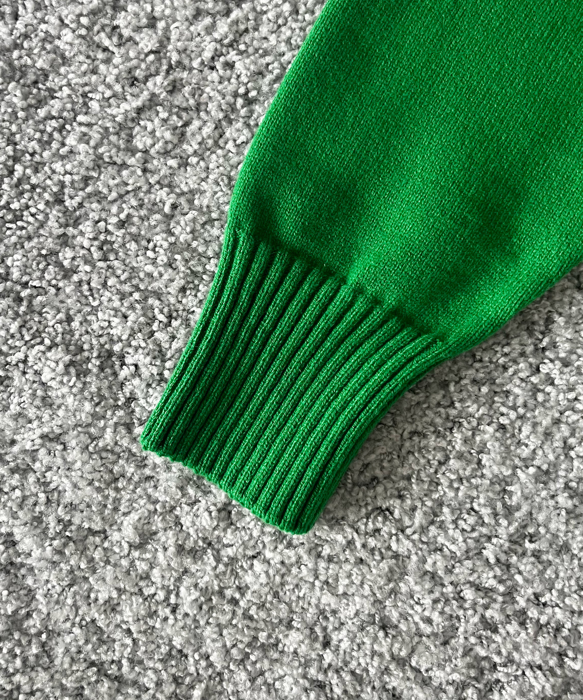 AURALEE Super fine wool knit mock neck p/o “GREEN”