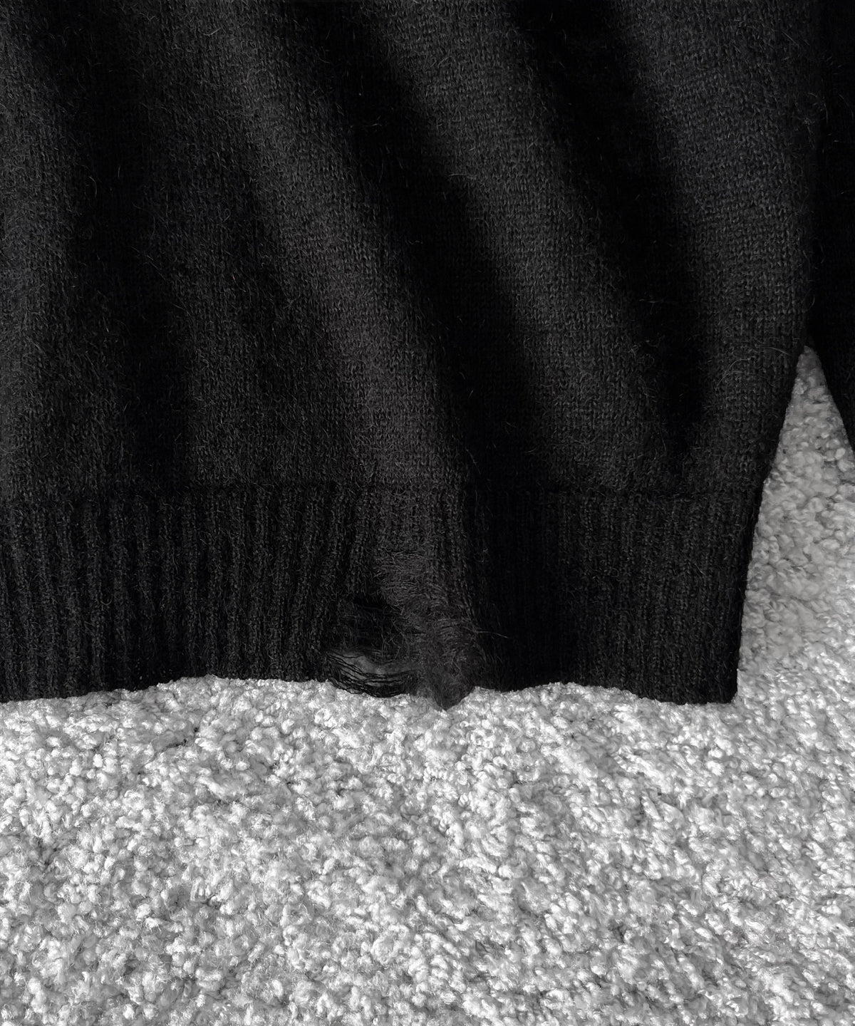 【Pre order】NEONSIGN Destroy knit -type : v "BLACK"