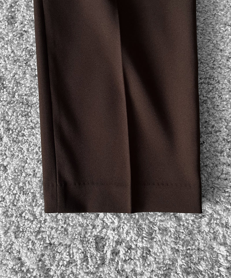 UNUSED Uw1203 straight slacks “BROWN"