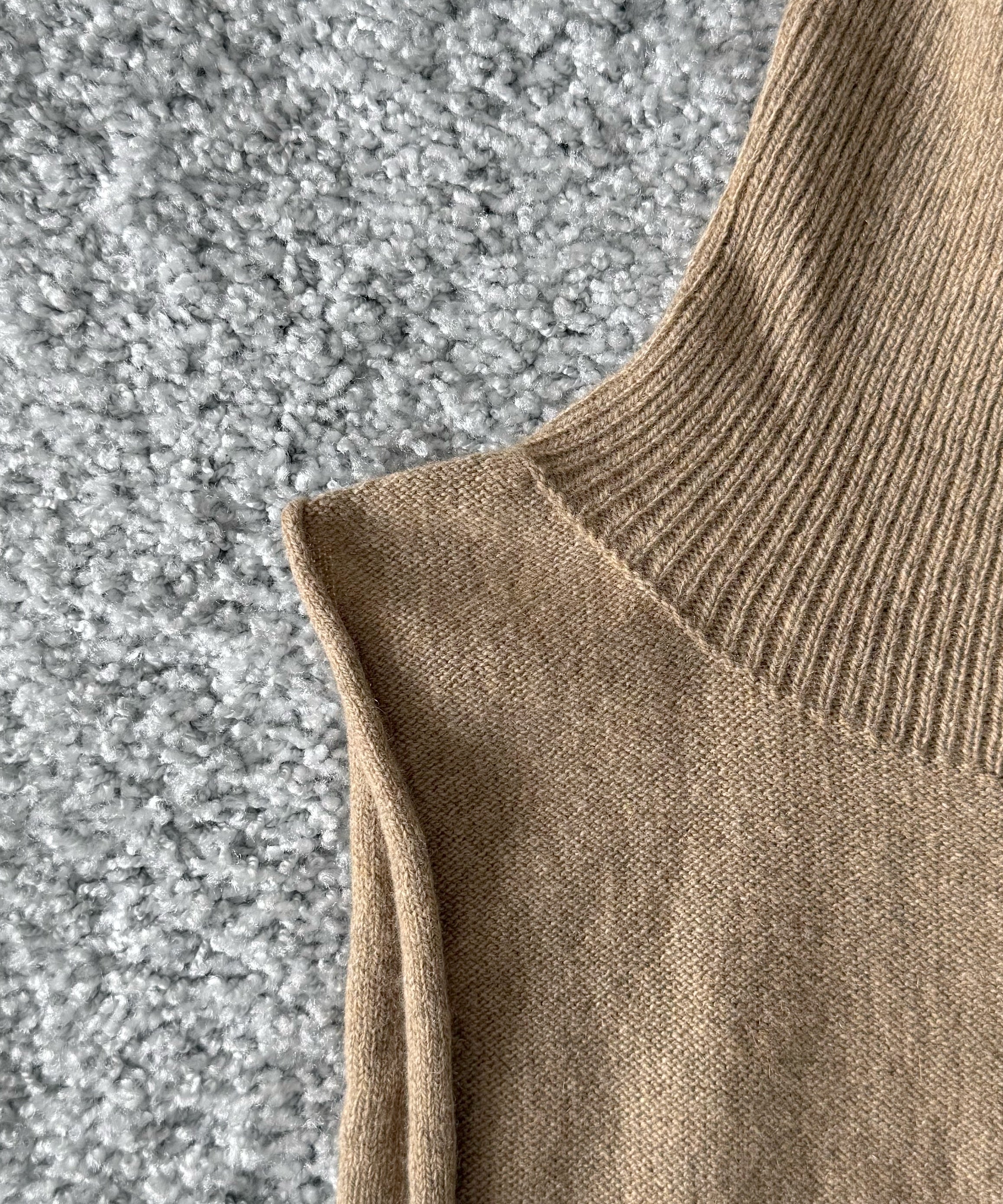 Baserange Enso neck warmer "RIVEREBROWN"