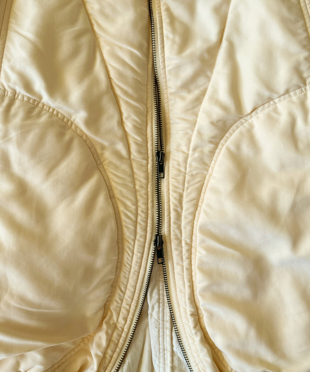 ISSUETHINGS 26b/122-rp/p/c-01 "LIGHT YELLOW"
