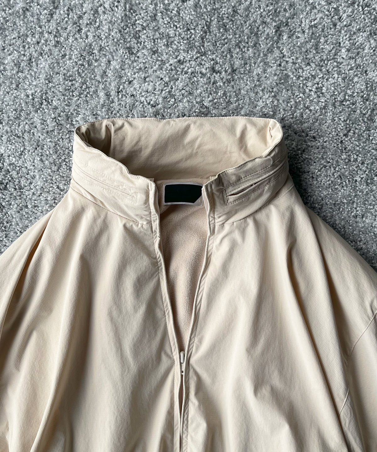 PHINGERIN Cushy fleece jacket “A:BEIGE”