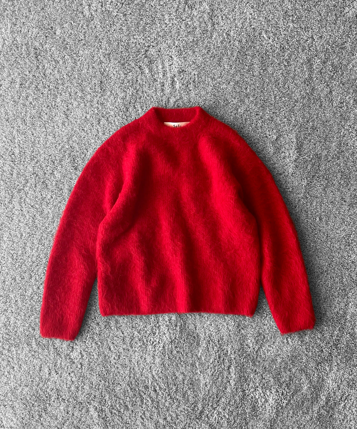 sefr Haru sweater "RED ALPACA"