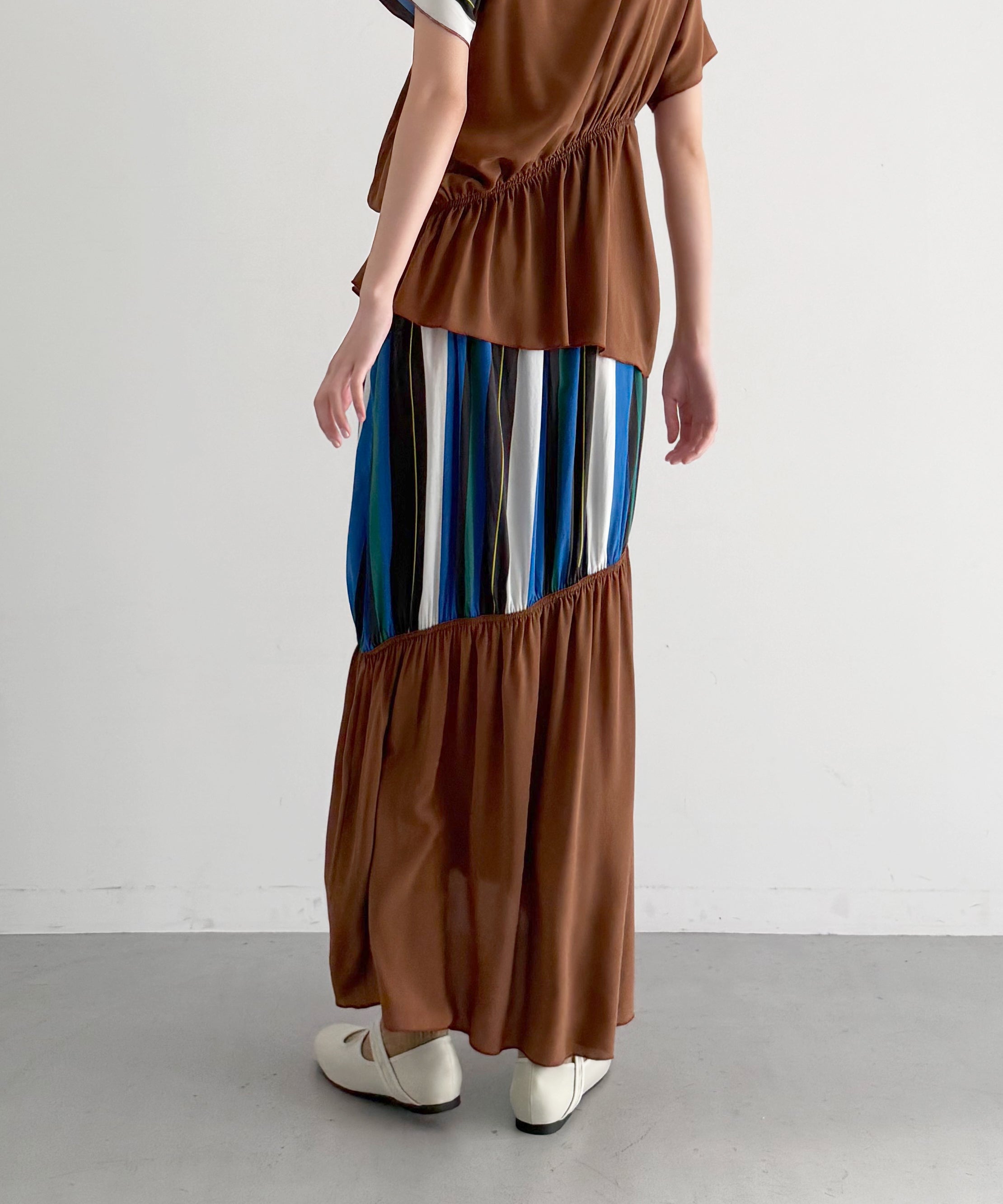 Baserange Meco skirt "OCULAR"
