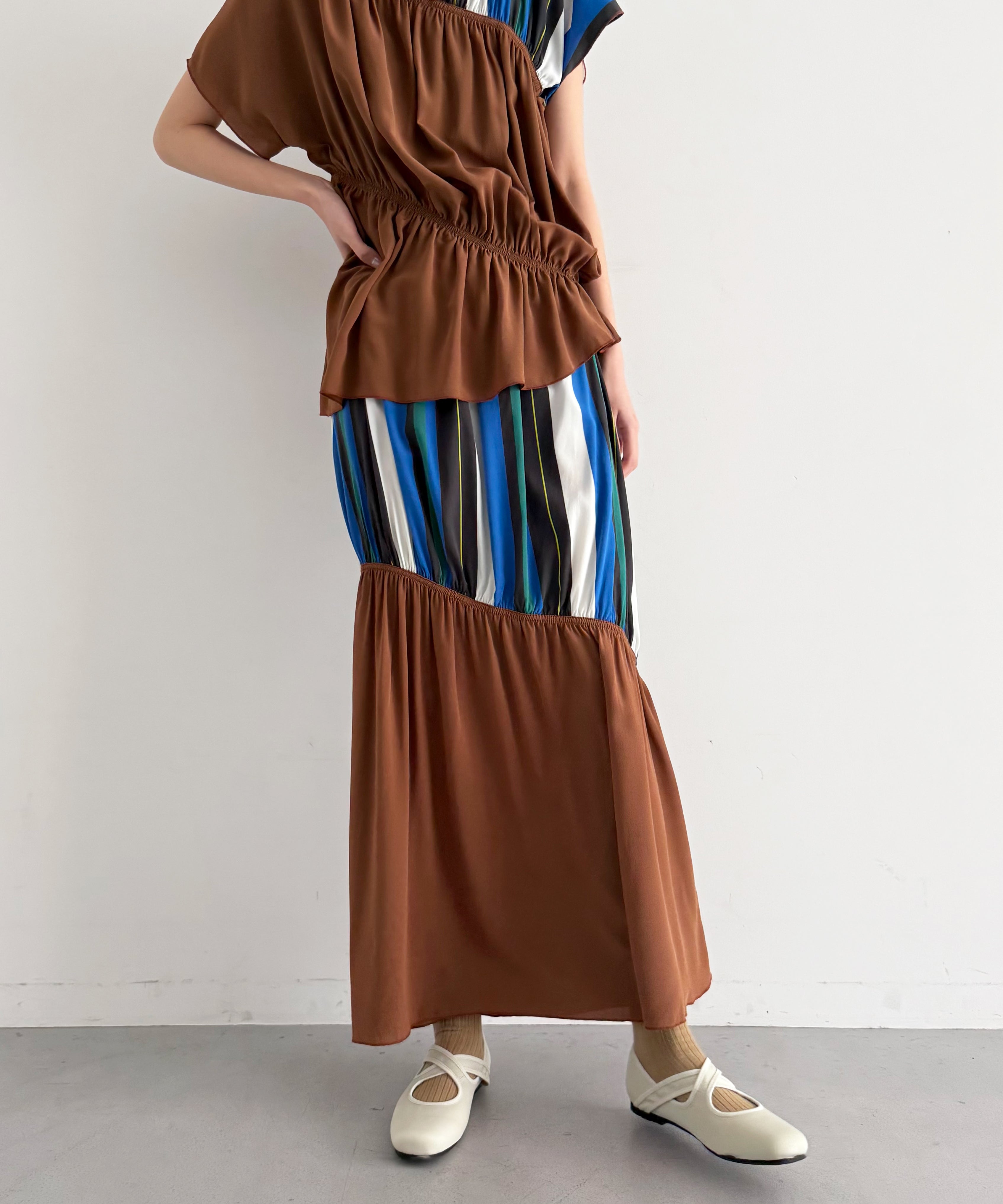 Baserange Meco skirt "OCULAR"