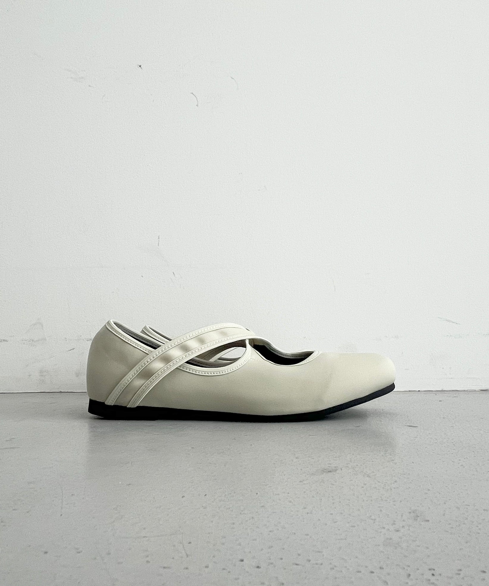 HOPP X ballet "OYSTER STRETCH"