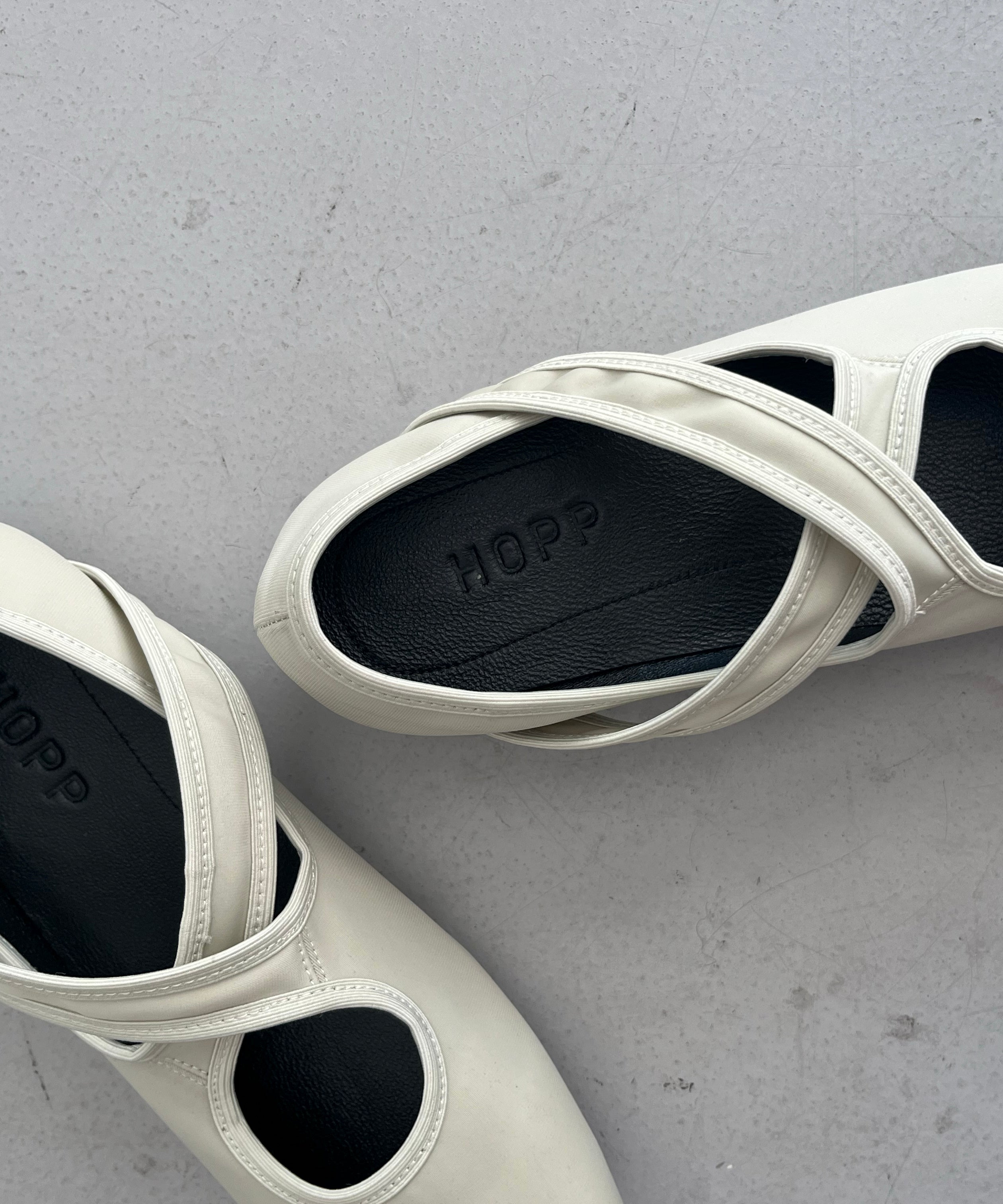 HOPP X ballet "OYSTER STRETCH"