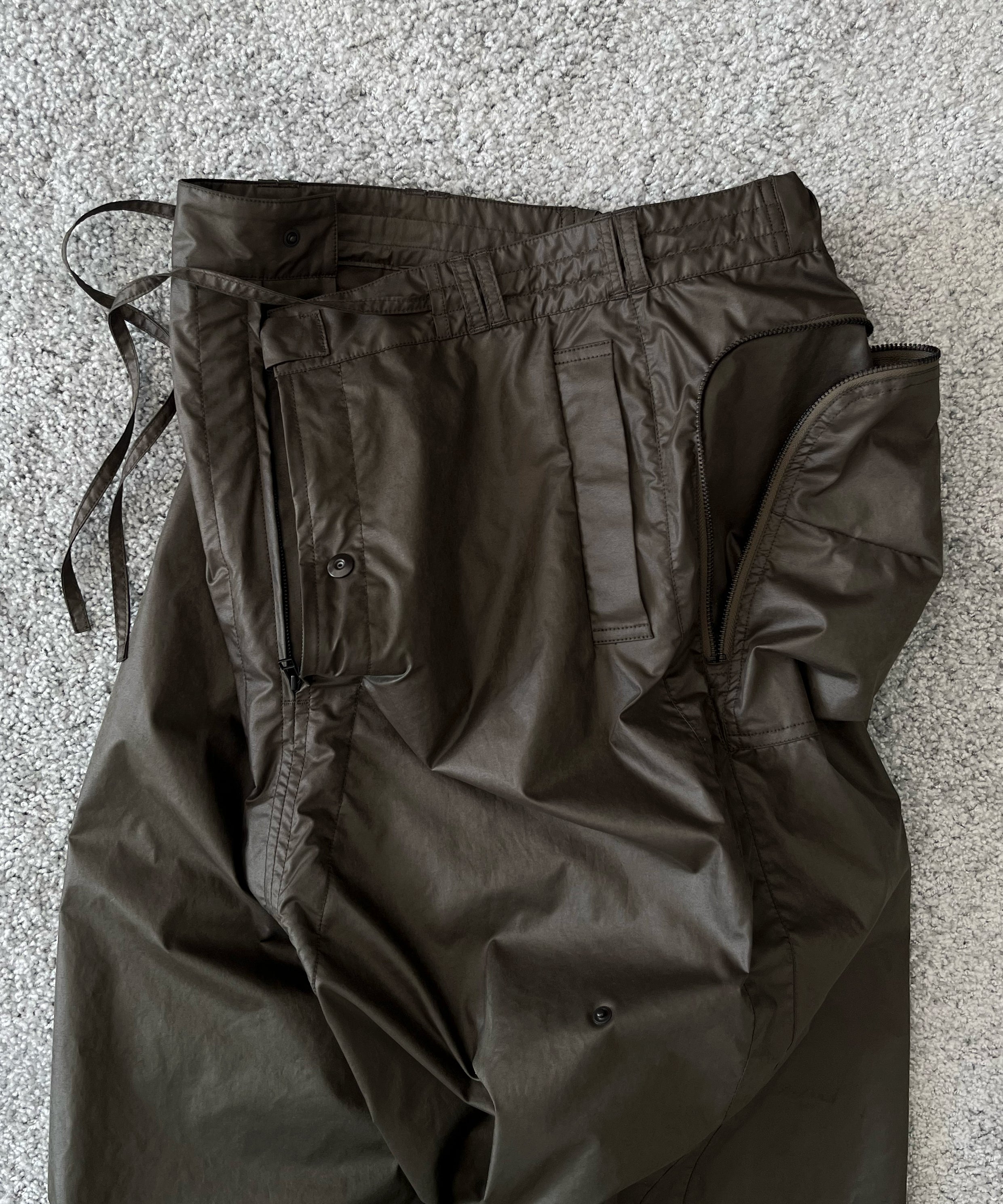 JIAN YE  Guai morph pants "OLIVE"