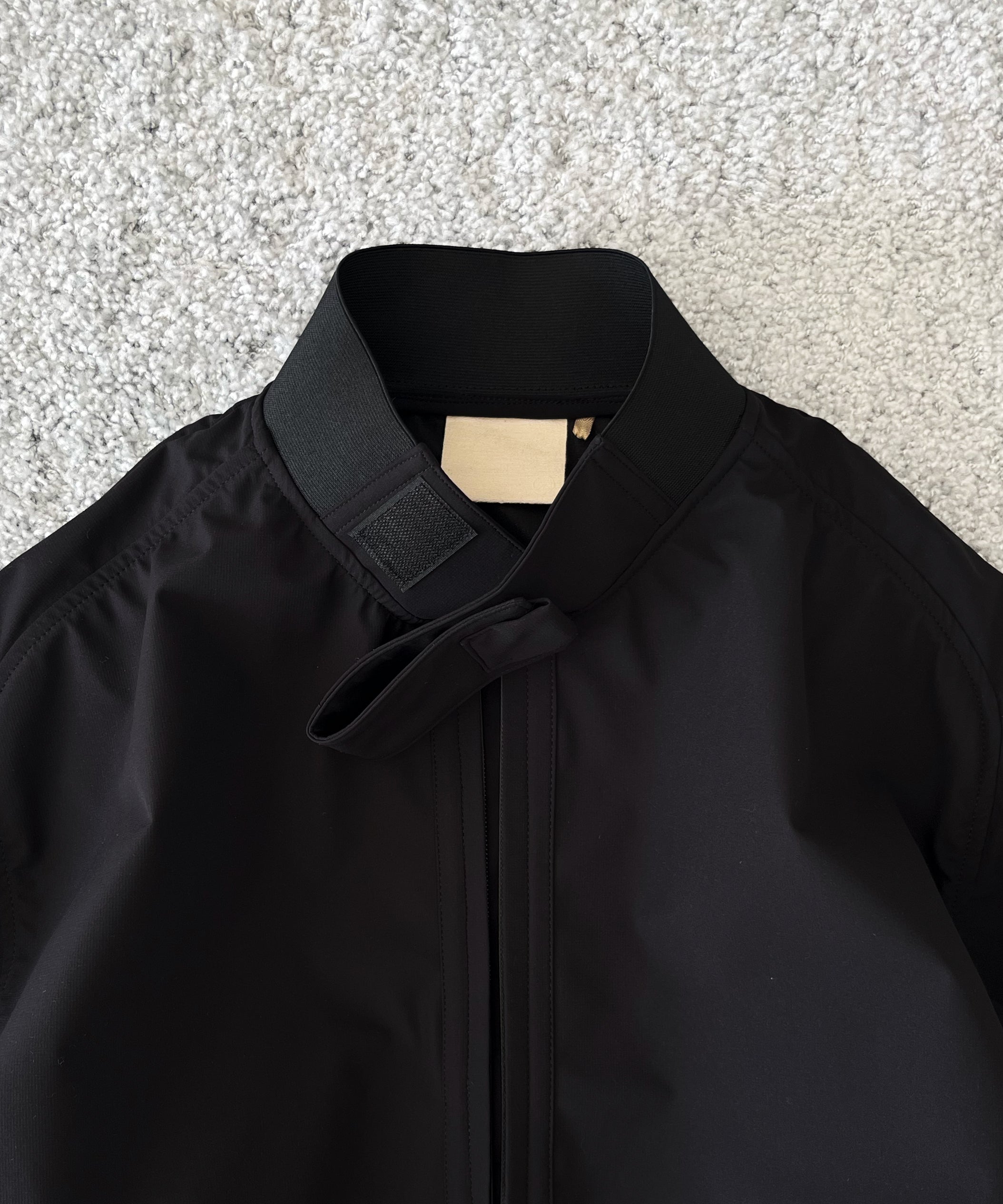 JIAN YE Guai blouson (waterproof) "BLACK"
