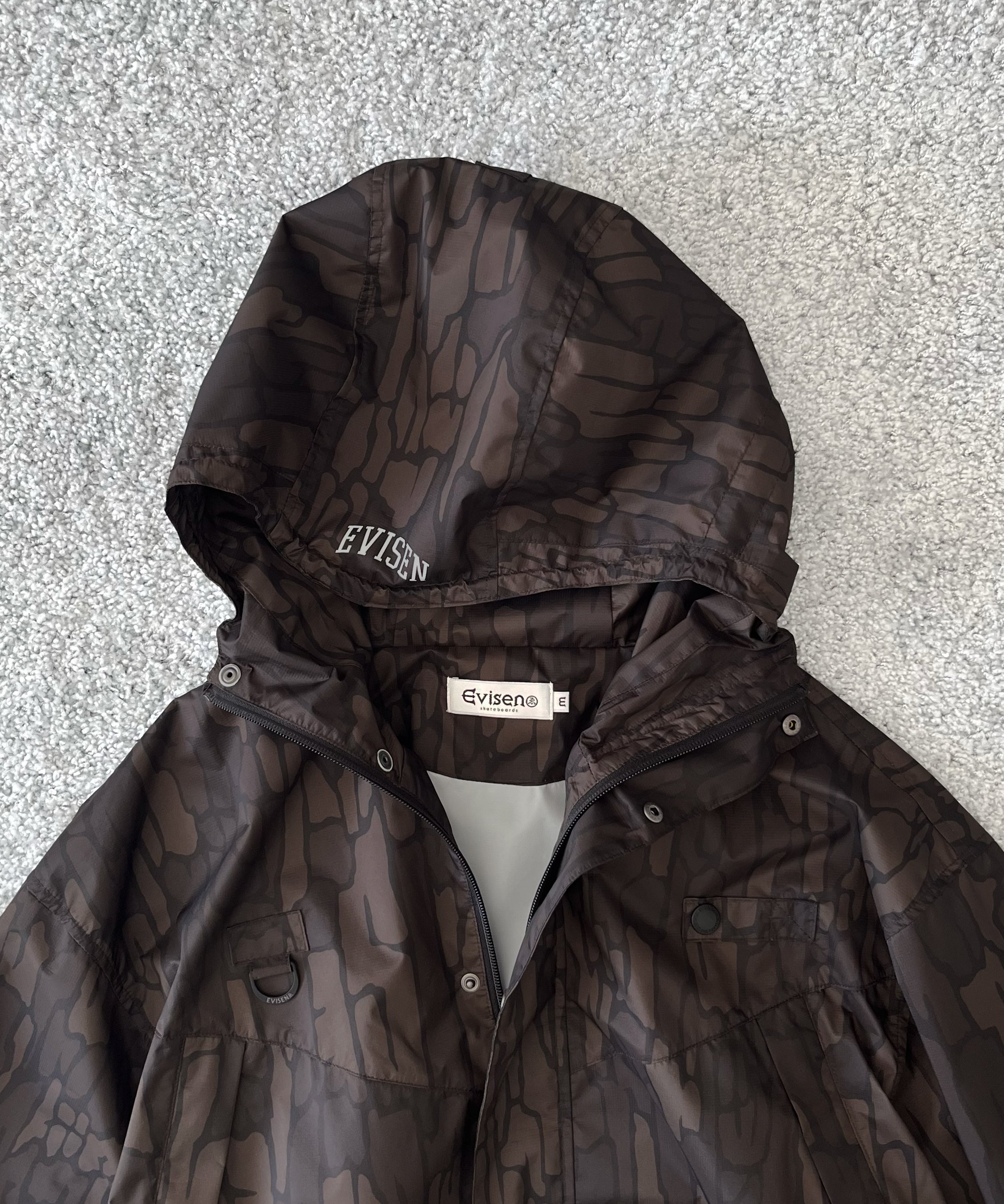 Evisen Skateboardsゑ【エビセンスケートボード】Tree camo mountain