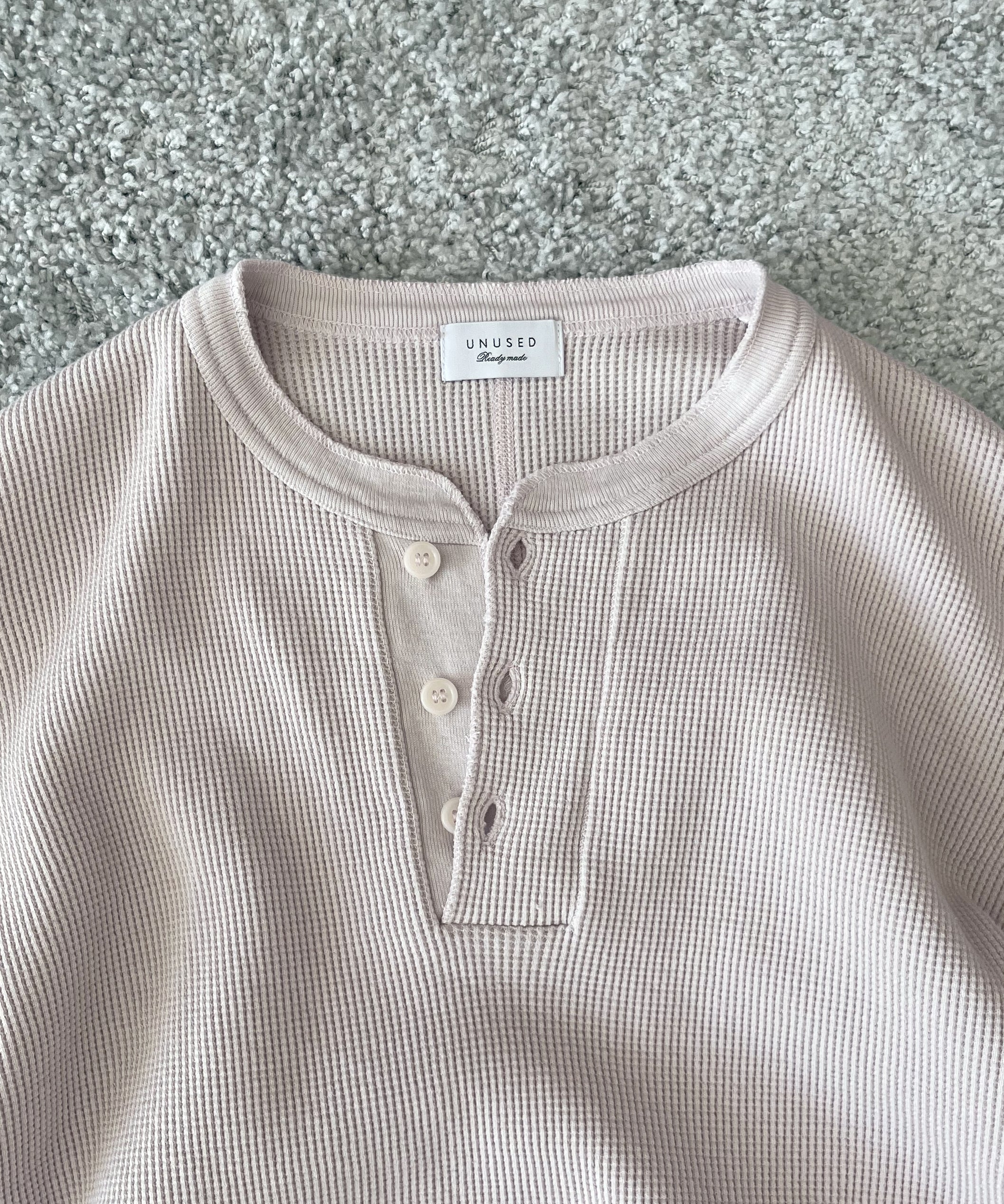 UNUSED Us2536 Long-sleeve henry neck waffle t-shirt "PINK BEIGE"