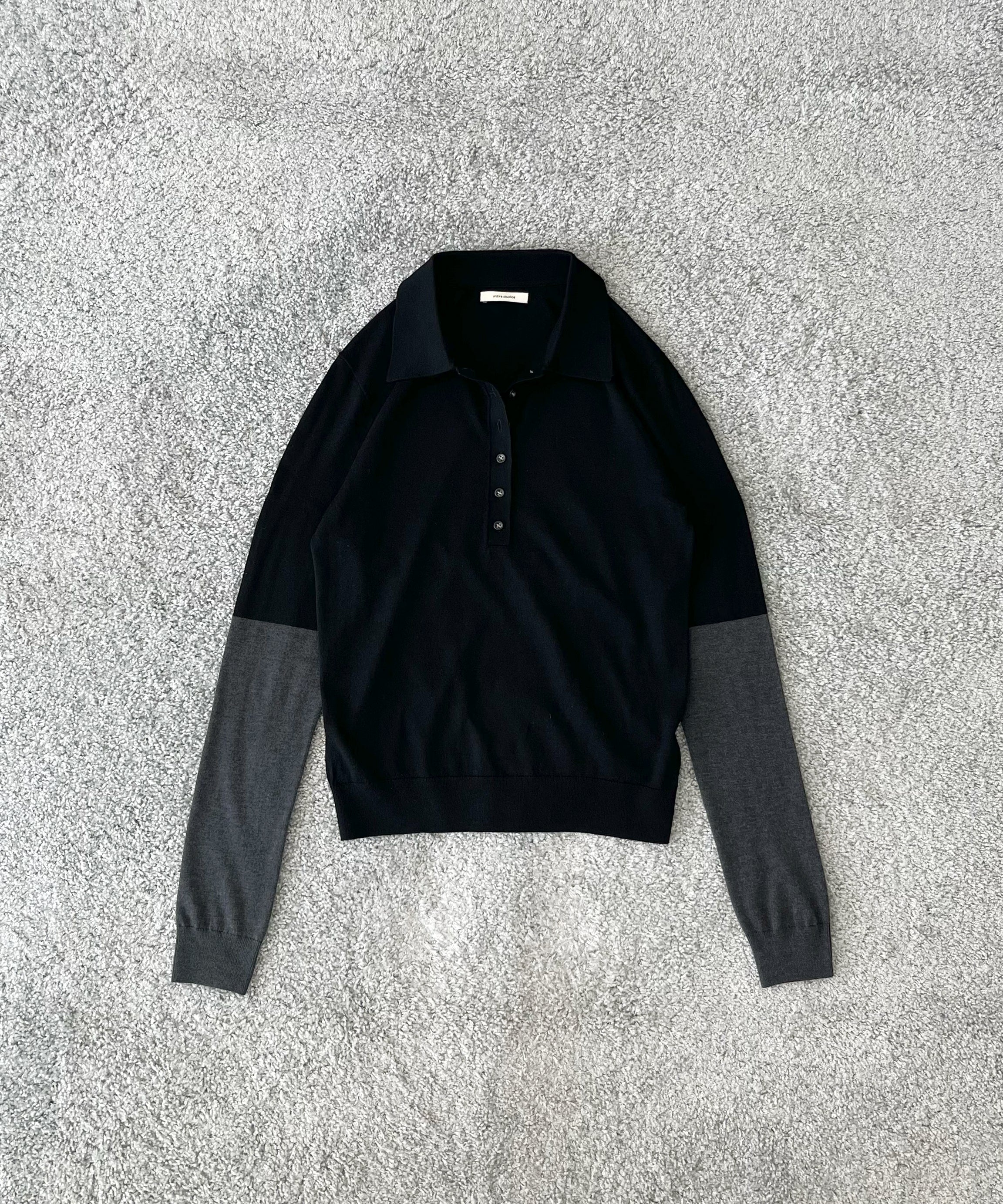 entire studios Split sleeve polo "RUSSULA"