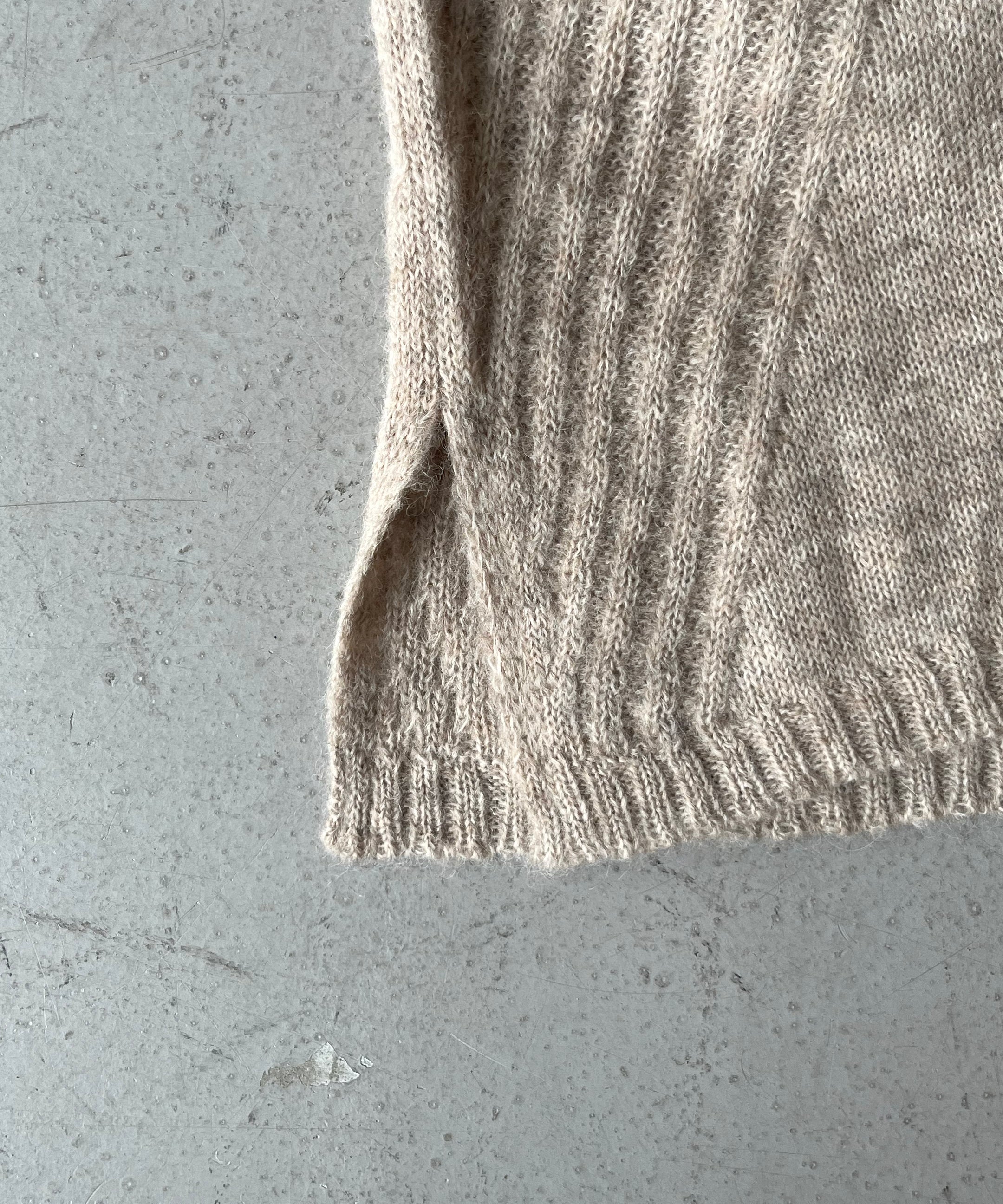 EMILY DAWN LONG Swan scarf halter sweater "OATMEAL"