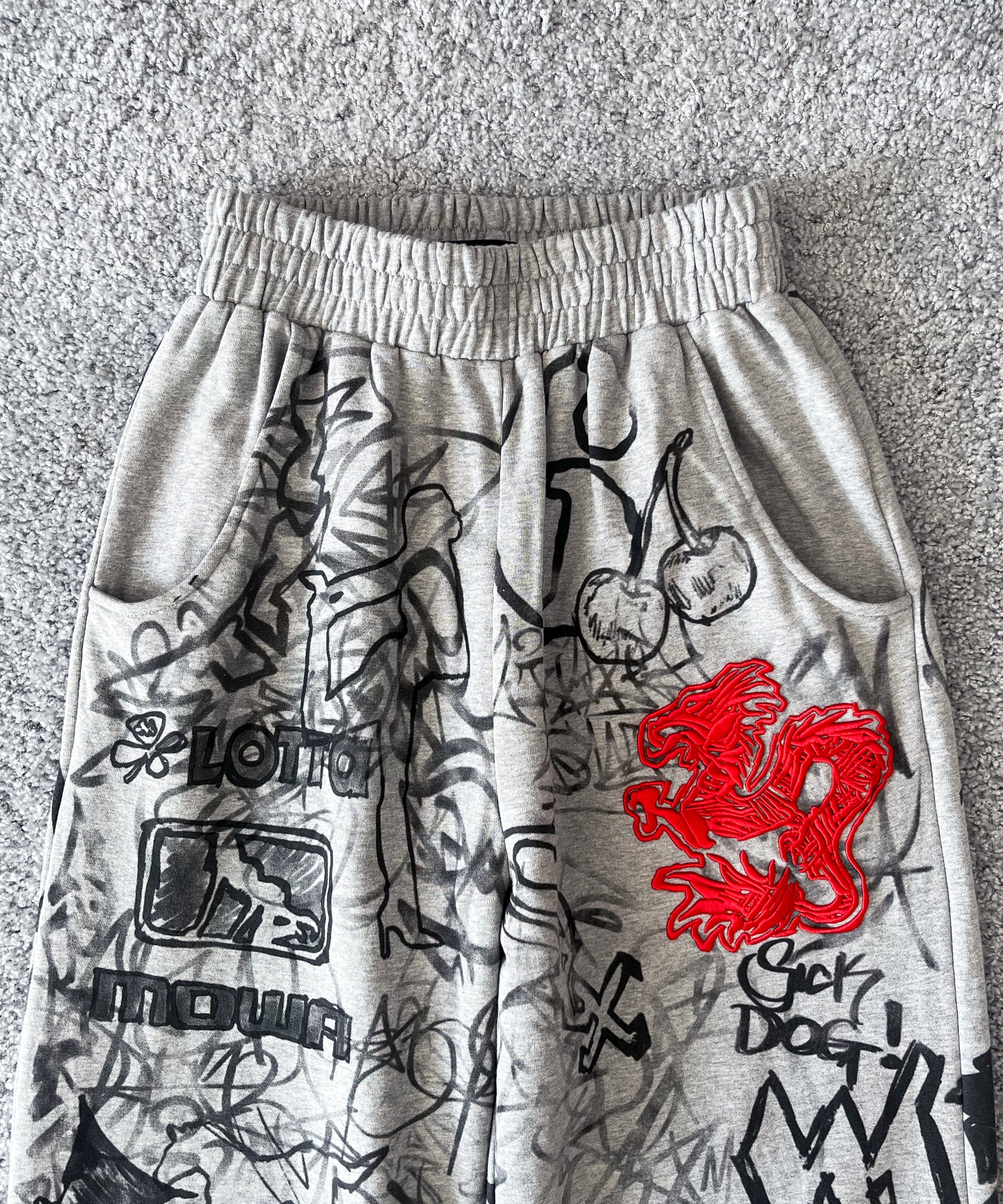 MOWALOLA Grafitti track pant "GREY"