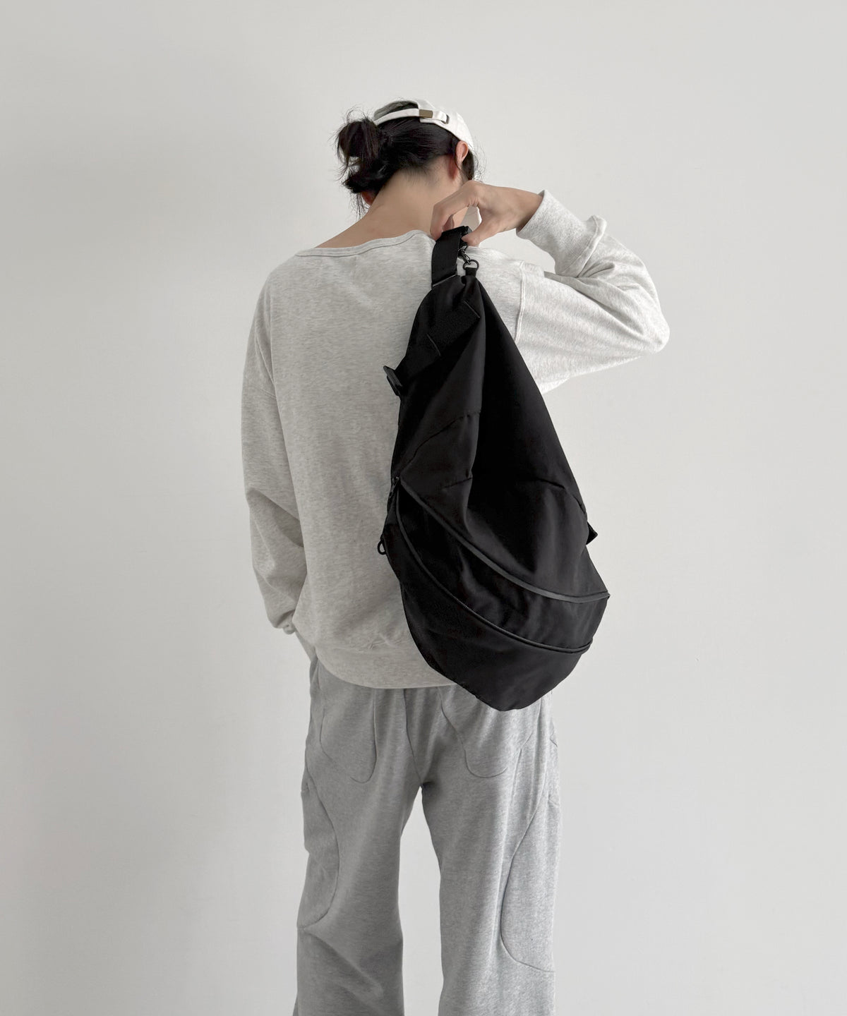 SAN SAN GEAR【サンサンギア】Affine utility bag “BLACK”｜O WEB STORE