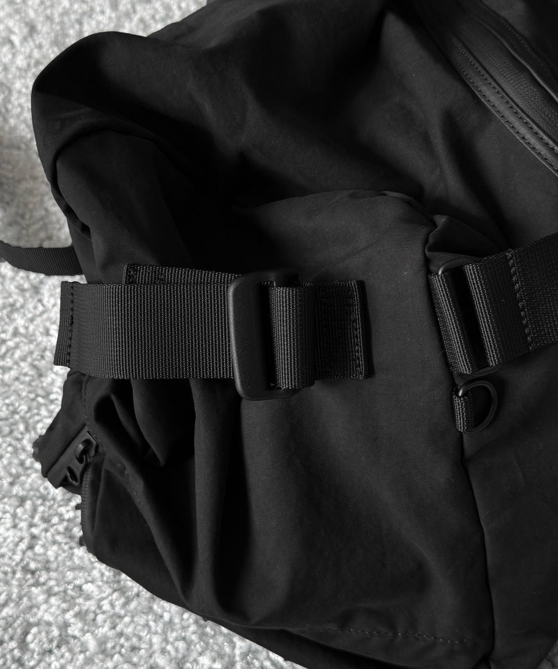 SAN SAN GEAR Affine utility bag “BLACK”