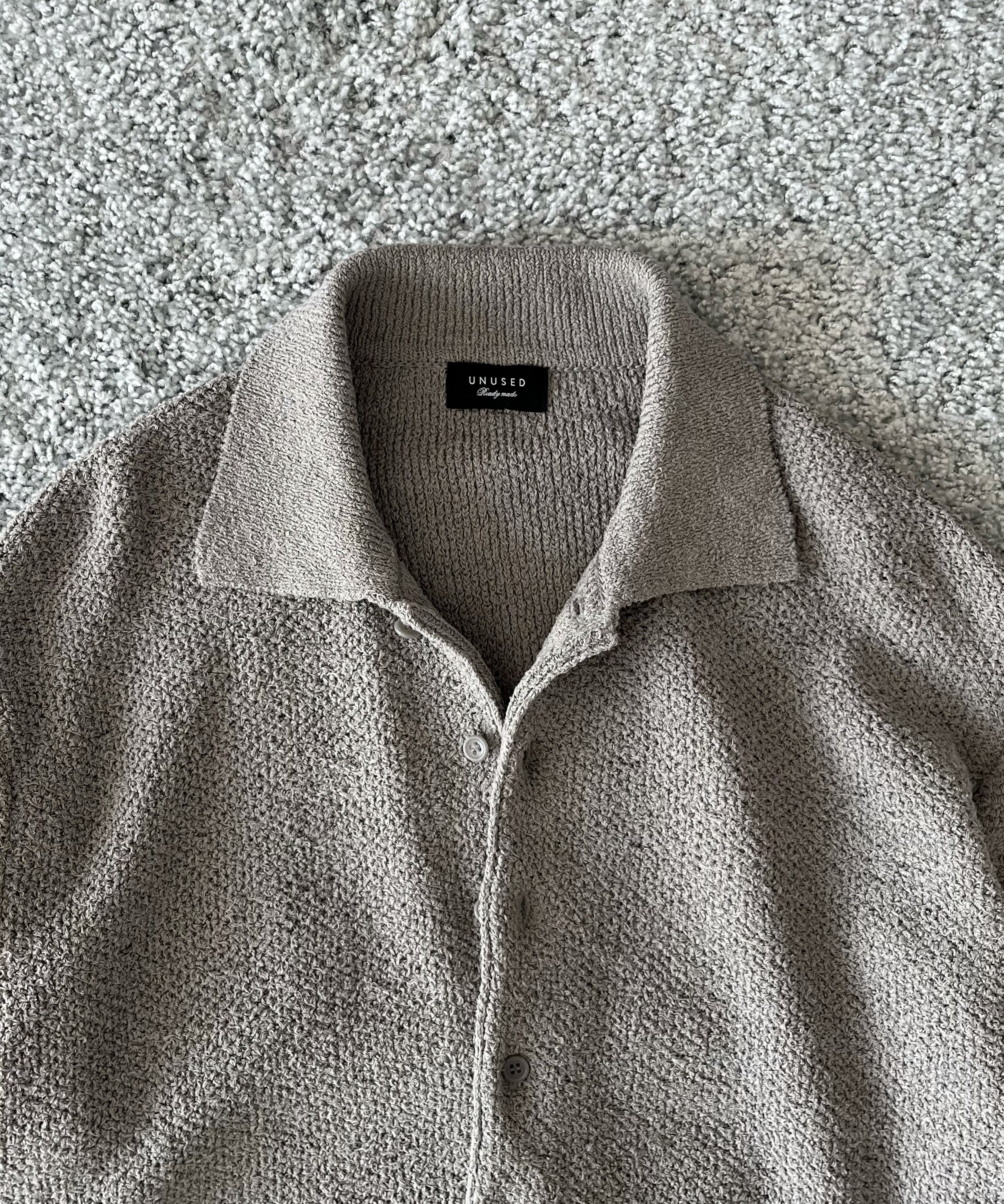 UNUSED Us2551 honey comb polo knit "GRAY"