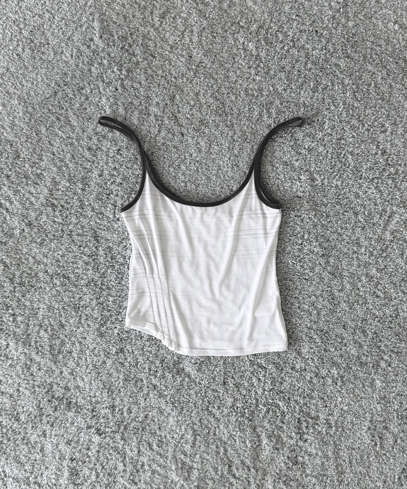 ULIKASANCTUS Stripe pintuck sleeveless "WHITE"