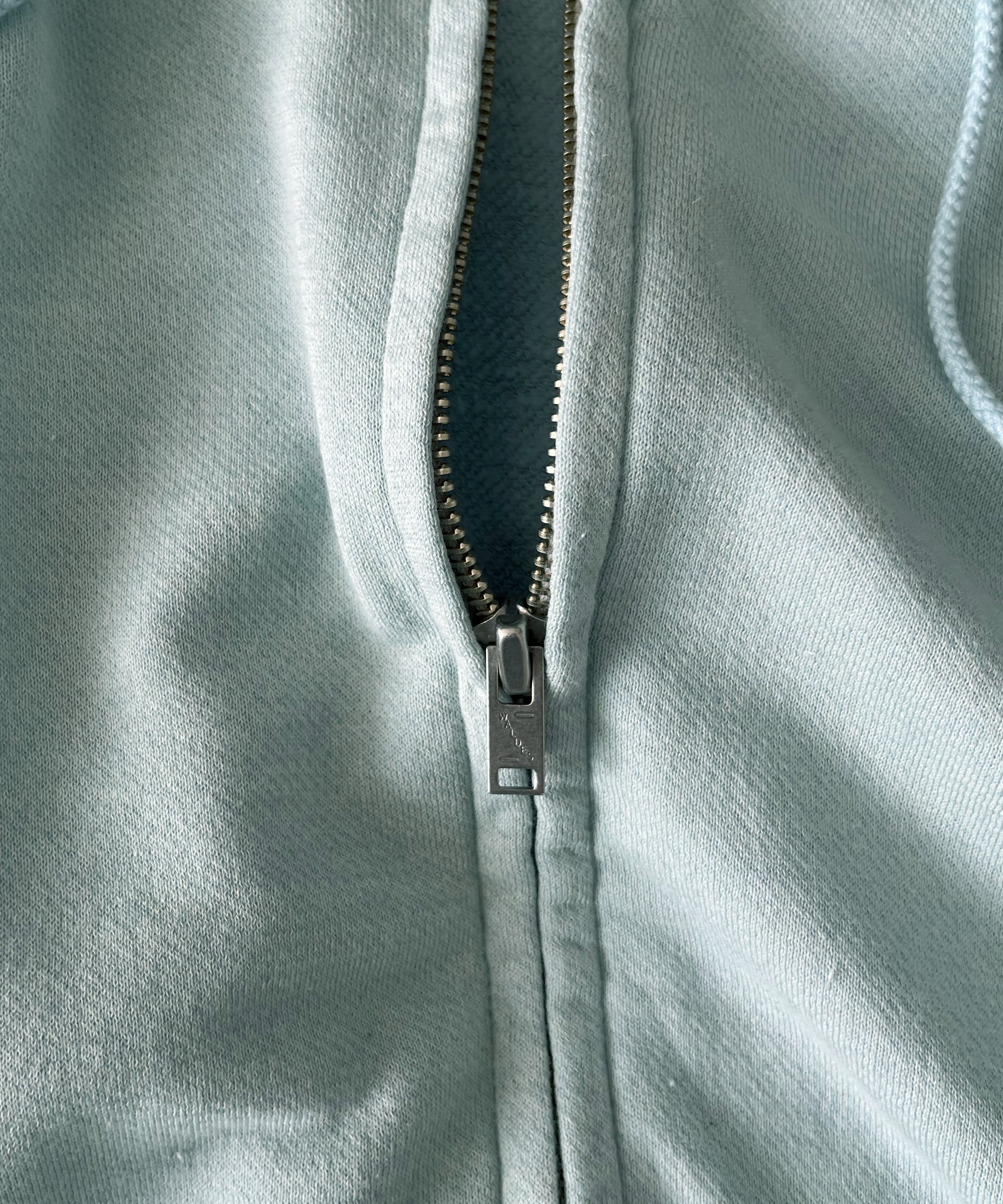 AURALEE High twist light sweat zip parka "PALE BLUE"