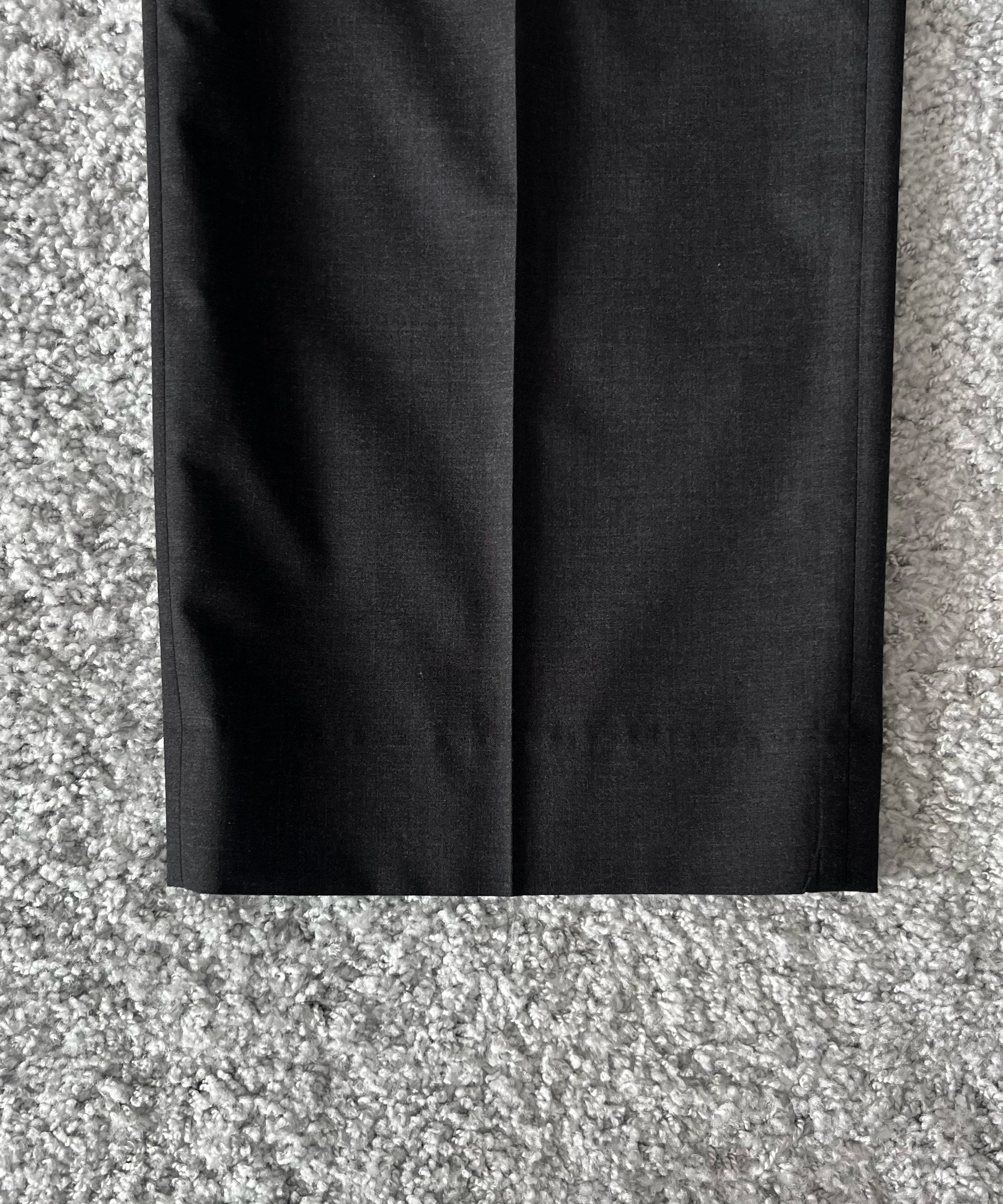 AURALEE Ultra fine tropical wool two-tuck slacks "TOP CHARCOAL"
