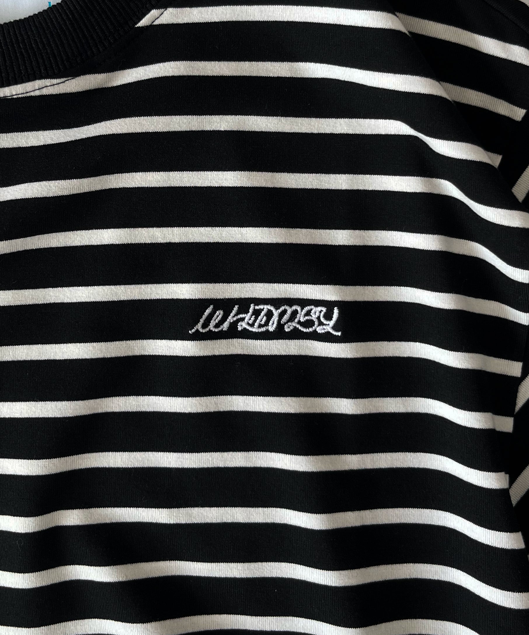 WHIMSY Rayon border tee "BLACK"