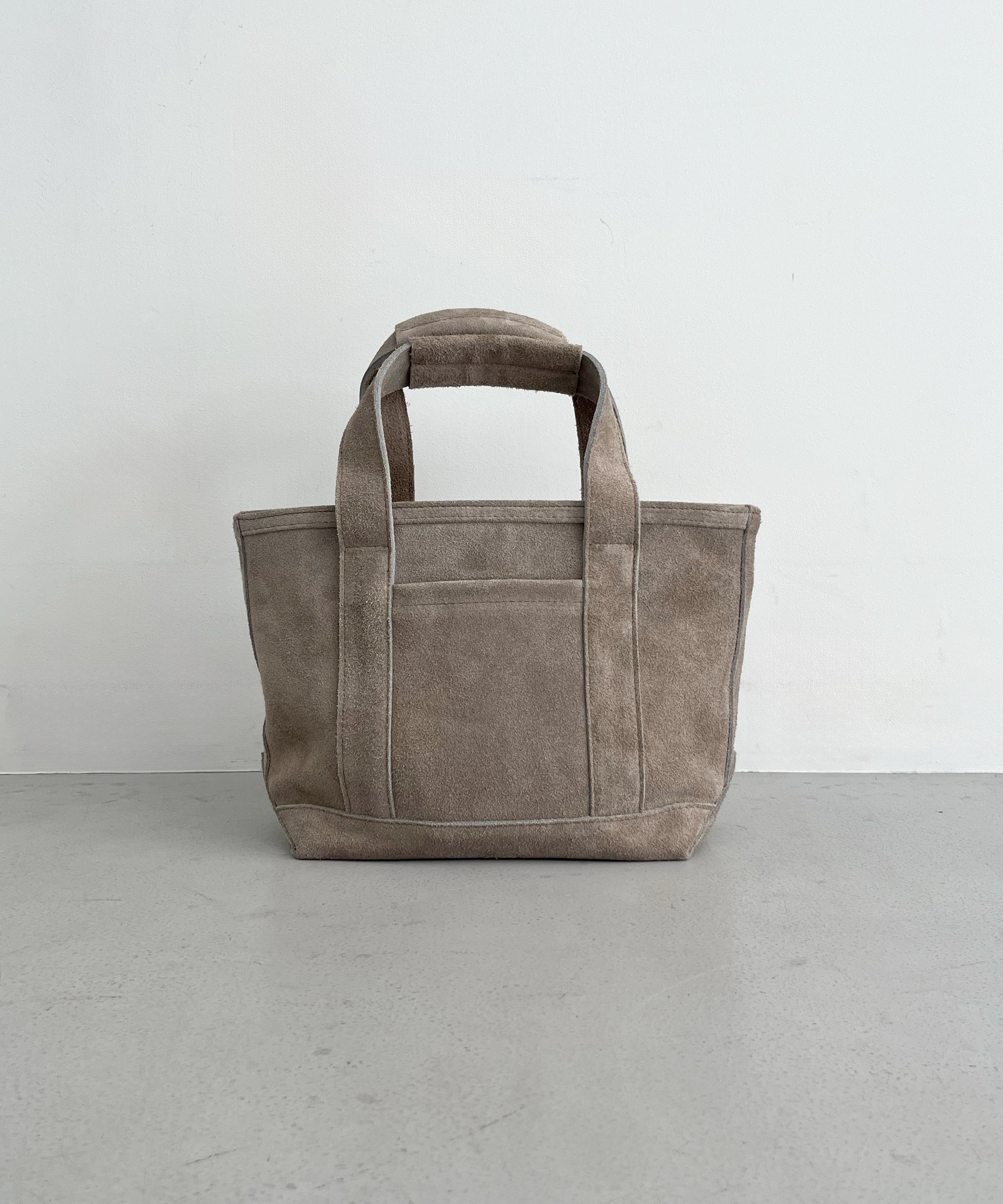 KAIKO Suede hand bag "SAND"