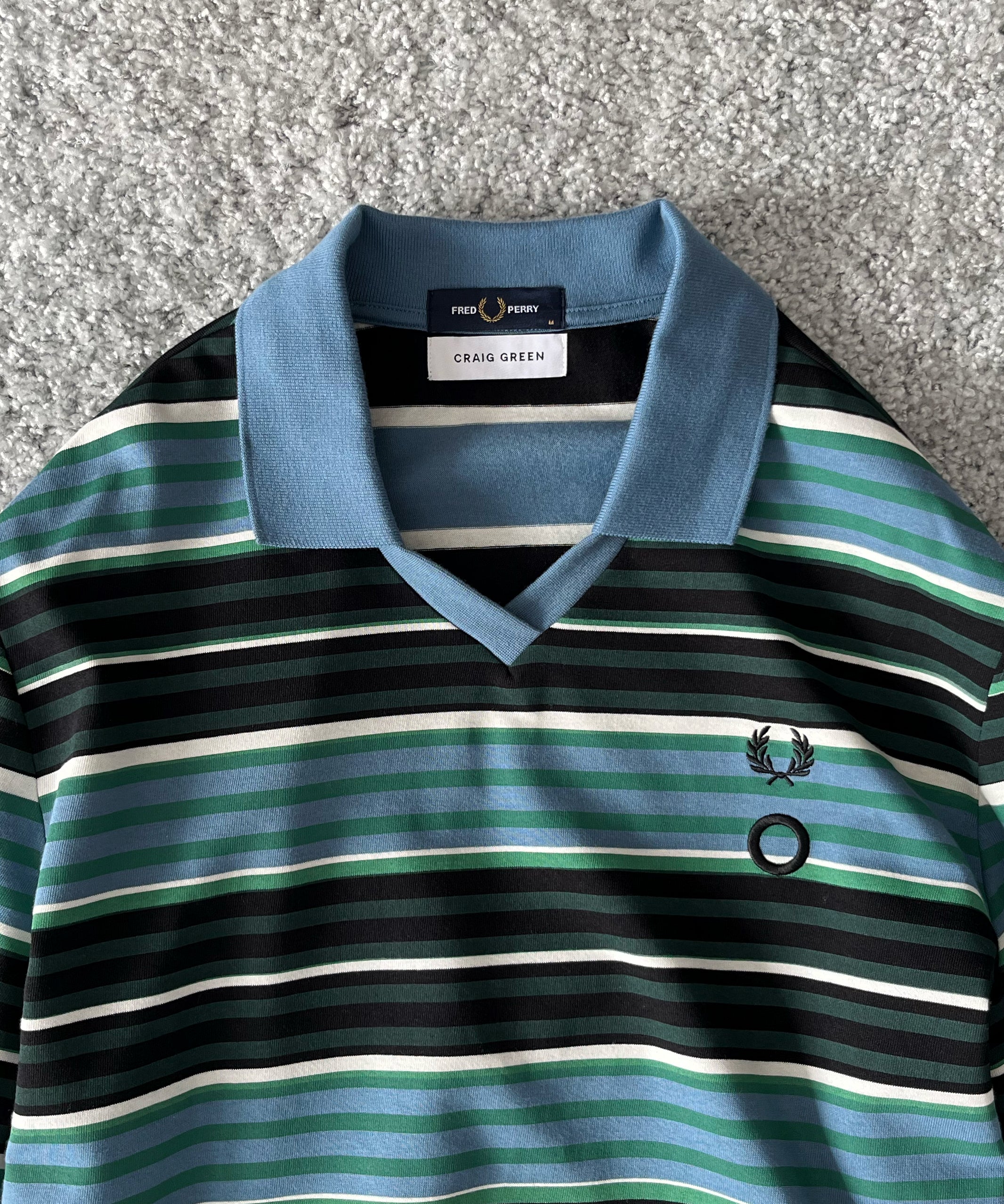 FRED PERRY Cg-overprint long sleeve polo shirt “CRAIG LIGHT B”