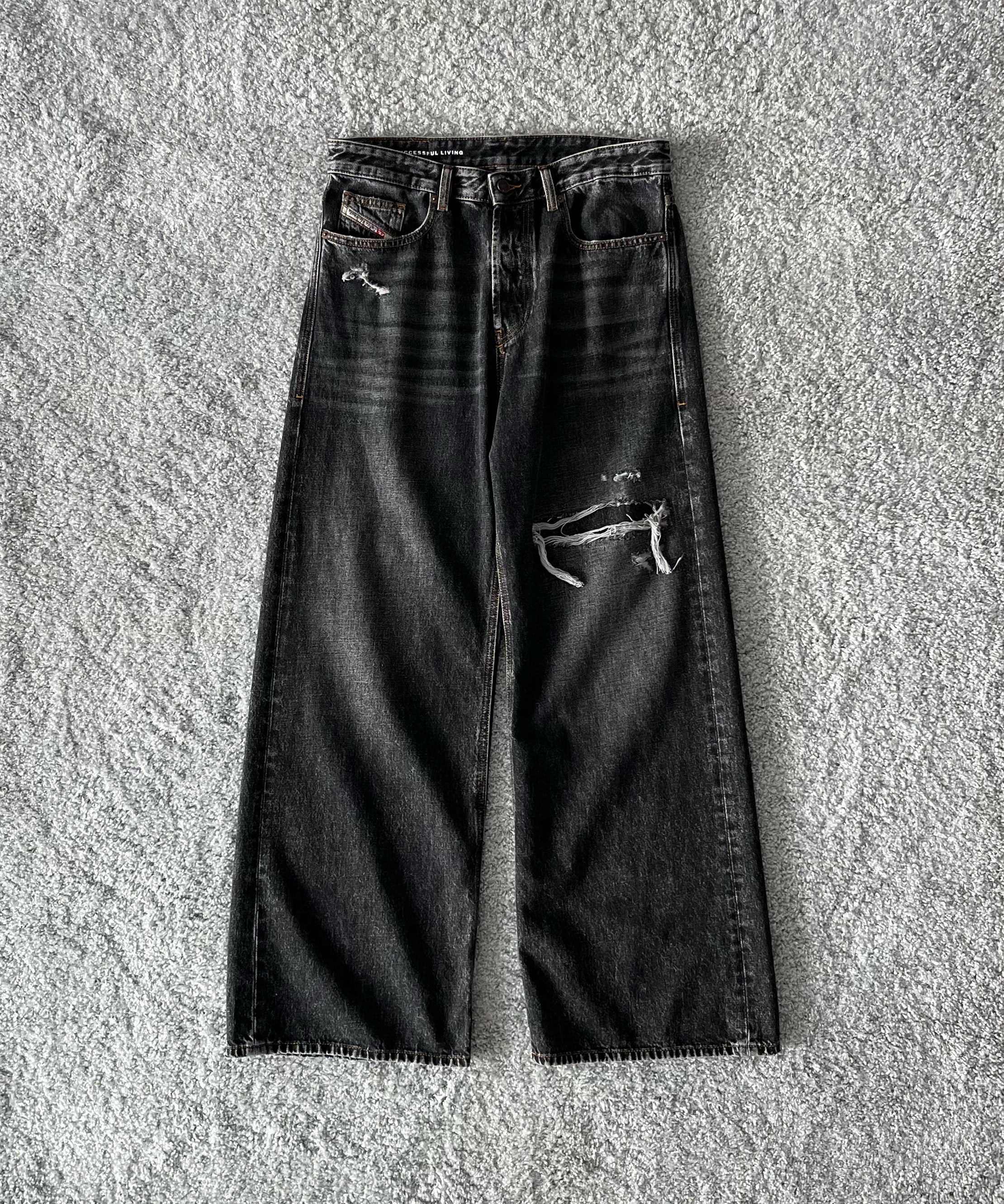 DIESEL Relaxed jeans d-rise "BLACK"