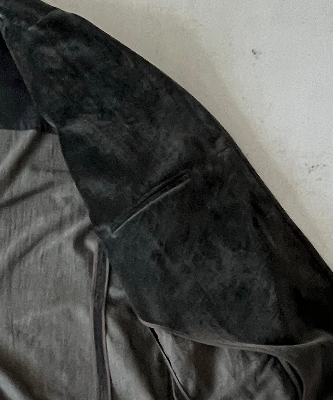 ensou. Hypersized blazer "SUMI-DYED BLACK"
