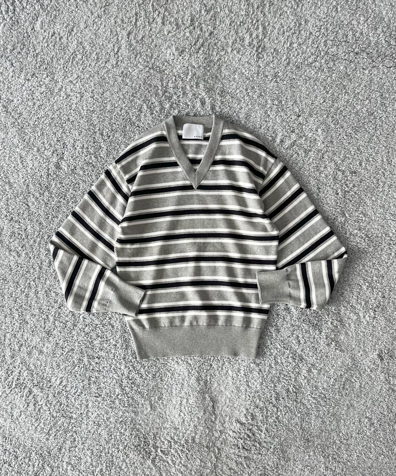 KAIKO Border v neck sweater "FIGURE2"