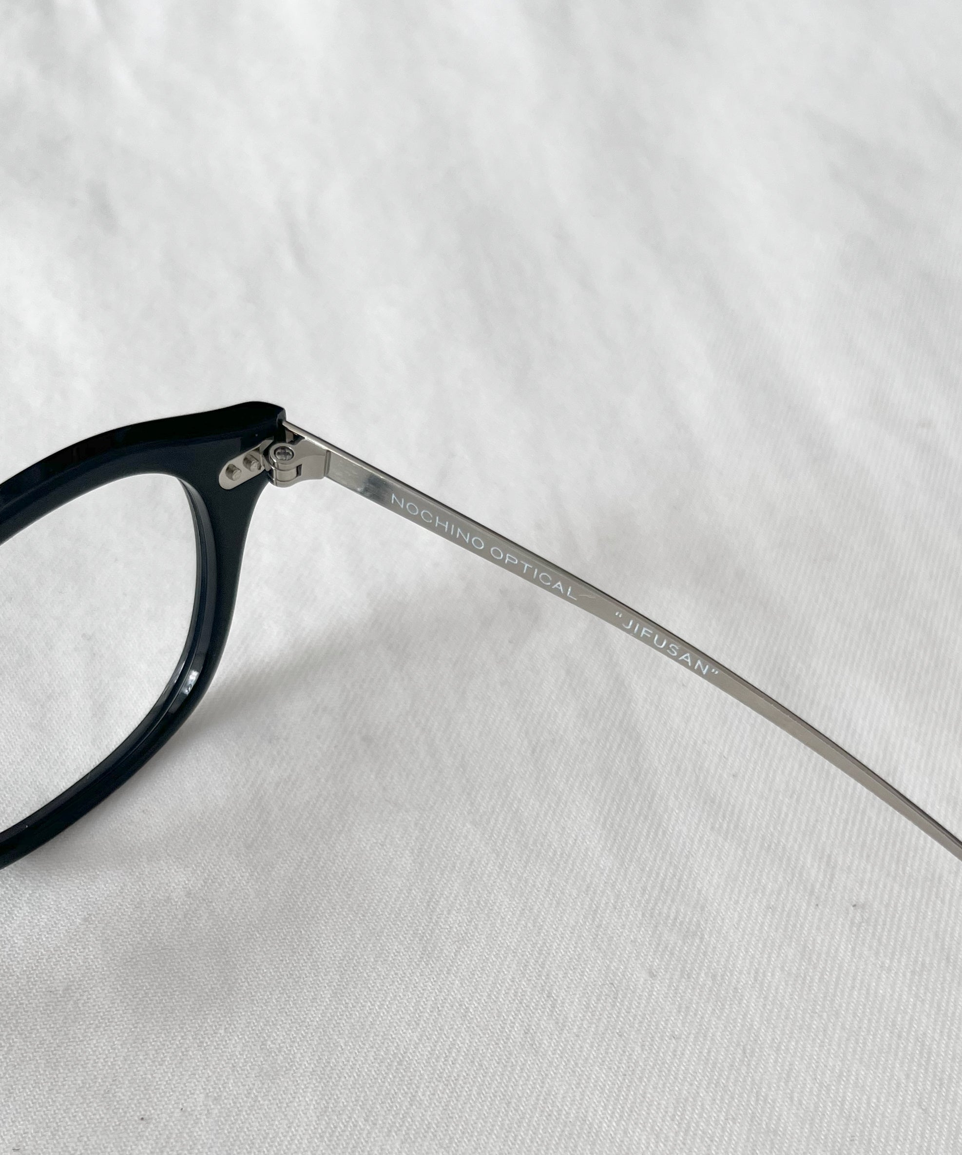 NOCHINO OPTICAL "Jifusan" "#1 GLOSS BLACK × CLEAR to GREY"